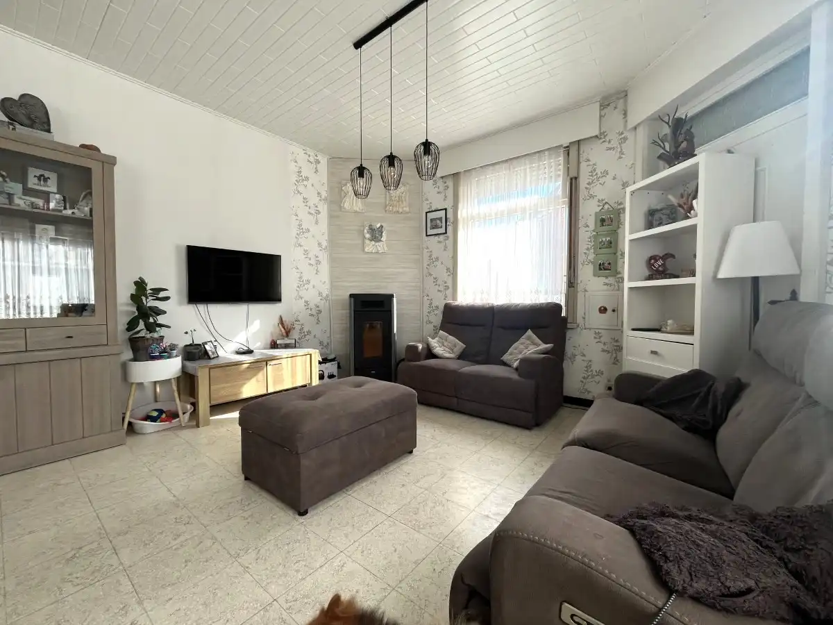 Passendale – Ruime hoekwoning met tuin, poolhouse en praktijkruimte foto 10