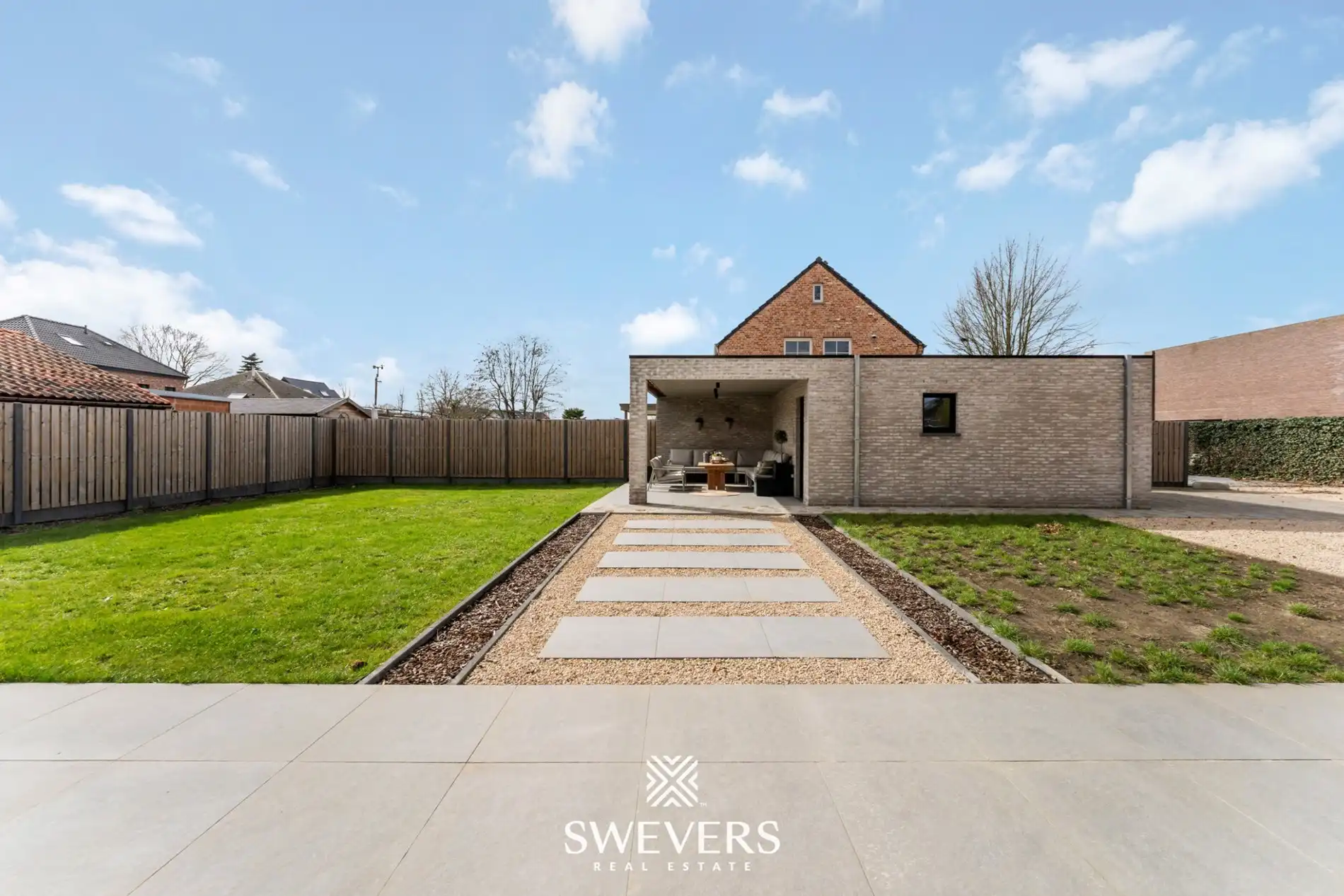 Imposante BEN-villa met luxe-afwerking foto 37
