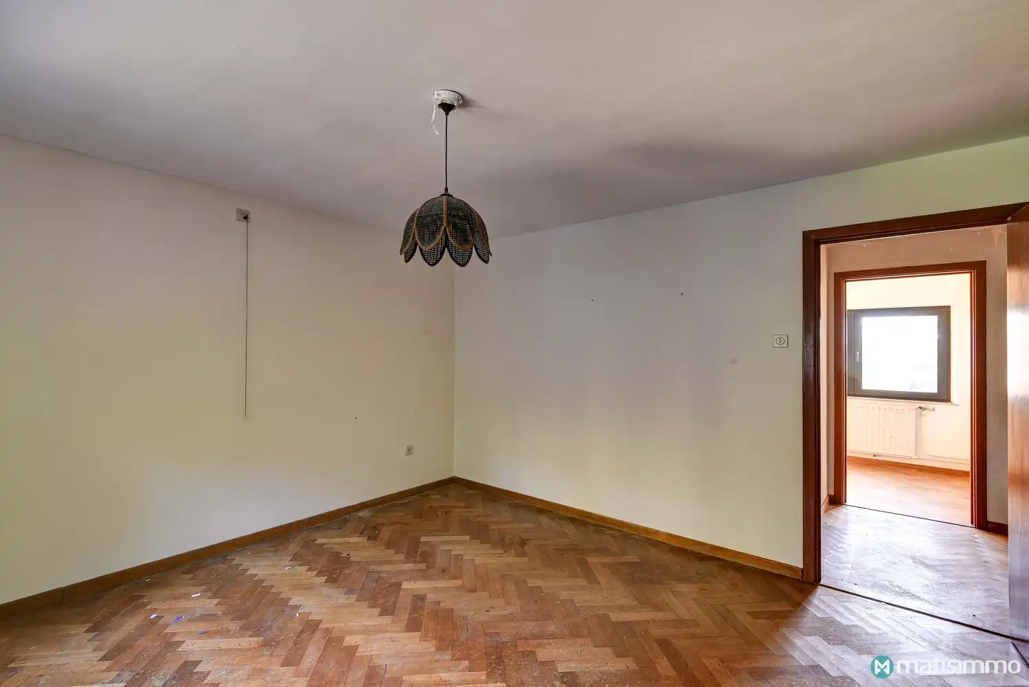 ZEER RUIME&nbsp;TE RENOVEREN&nbsp;GEZINSWONING MET 4 SLAAPKAMERS EN BIJGEBOUW VAN +- 100 M2&nbsp;OP PERCEEL VAN 1HA 29A 93CA IN DIEPENBEEK foto 18