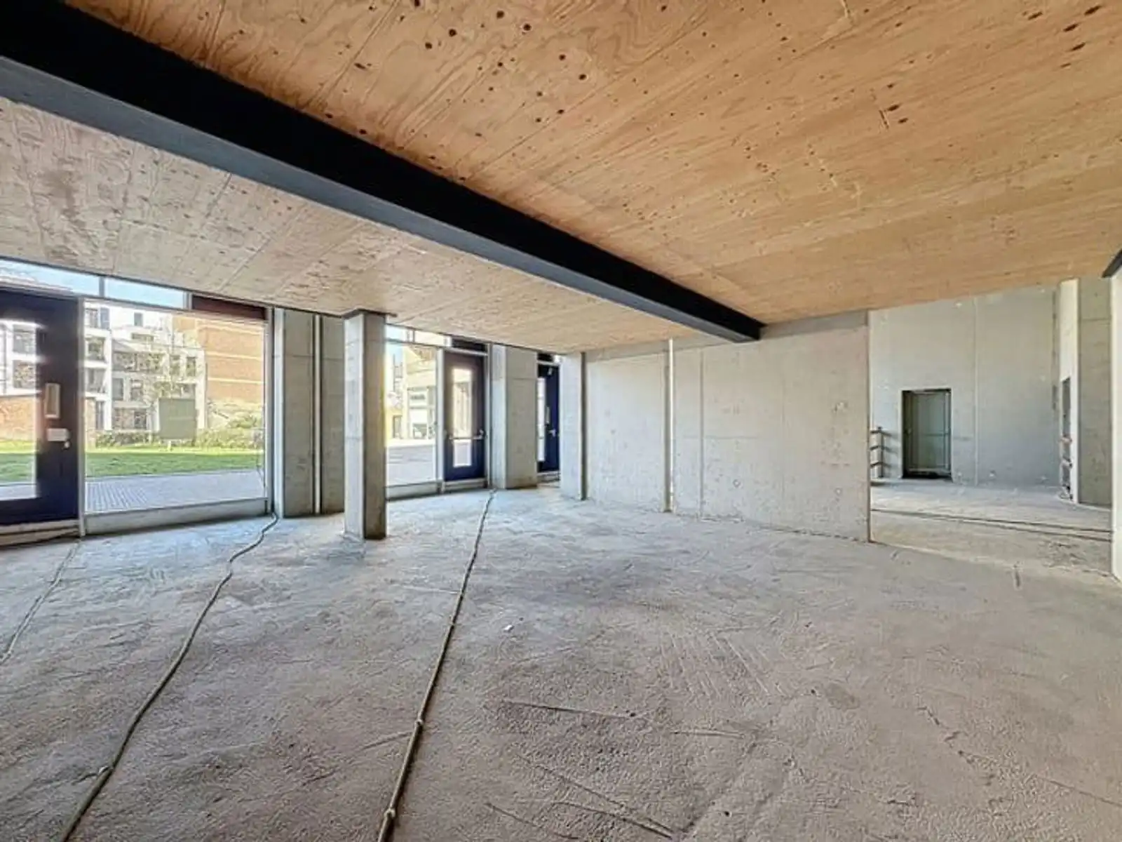 Nieuwbouw polyvalente ruimte 666 m² in Antwerpen foto 7