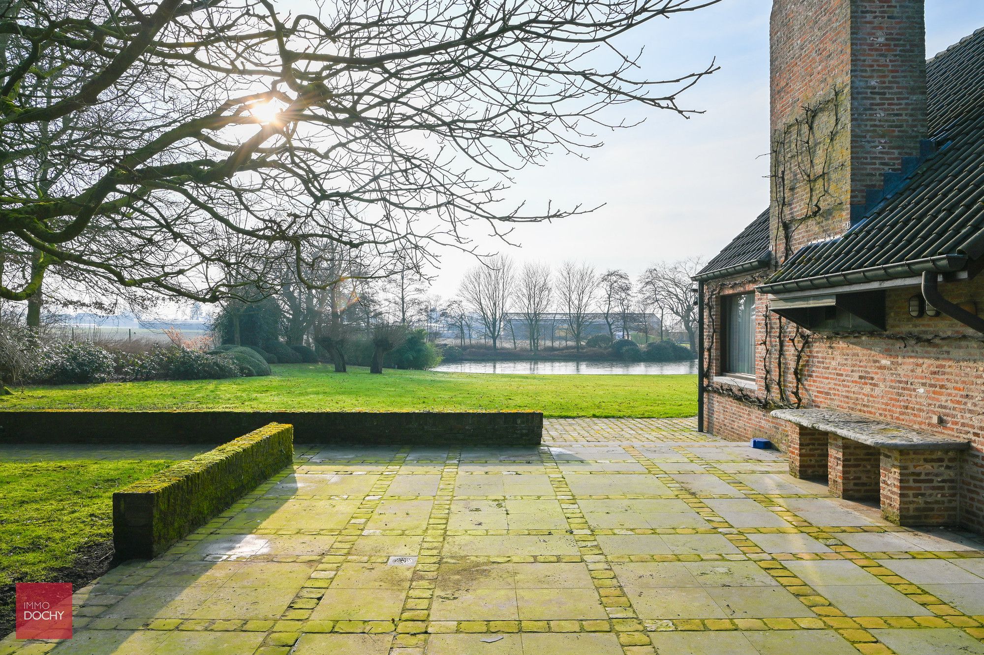 Ruim landhuis in prachtig domein van ca. 2ha foto 9