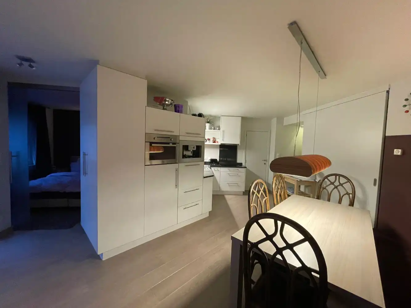 Lichtrijk appartement met zijdelings zicht op de haven in hartje Oostende foto 29