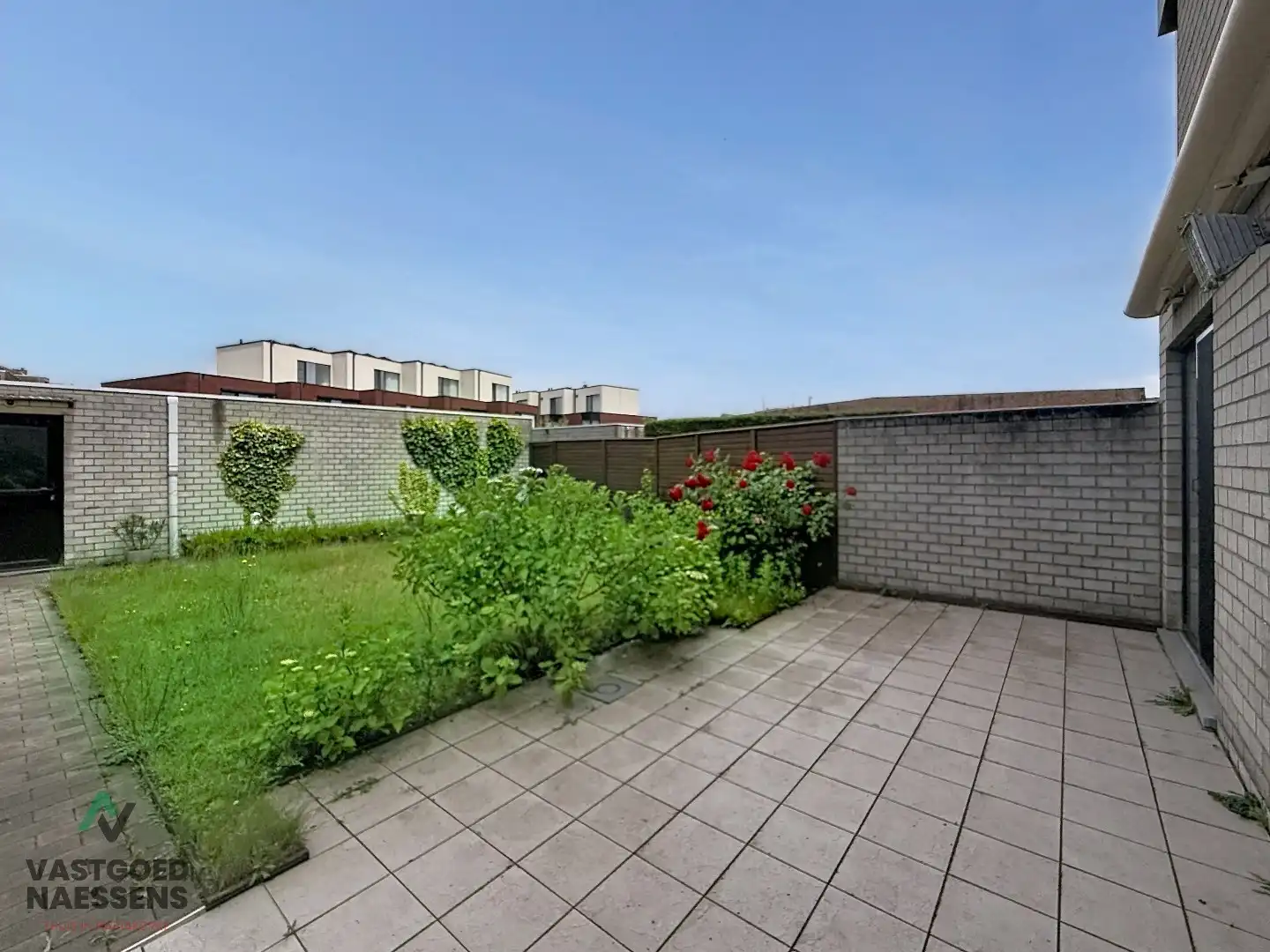 RUIM GLVL 2 SLPK APP MET TUIN EN GARAGE  foto 13