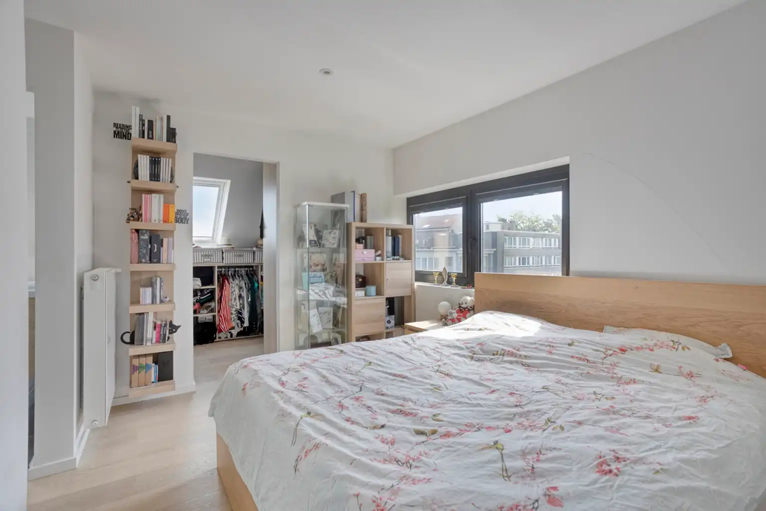 Prachtig gerenoveerde duplex appartement gelegen te Wemmel foto 9