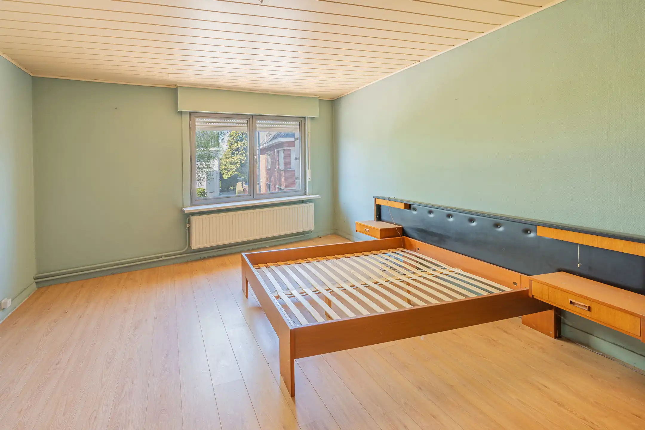 Te renoveren woning met magazijn op ruim perceel (833 m²)  foto 4