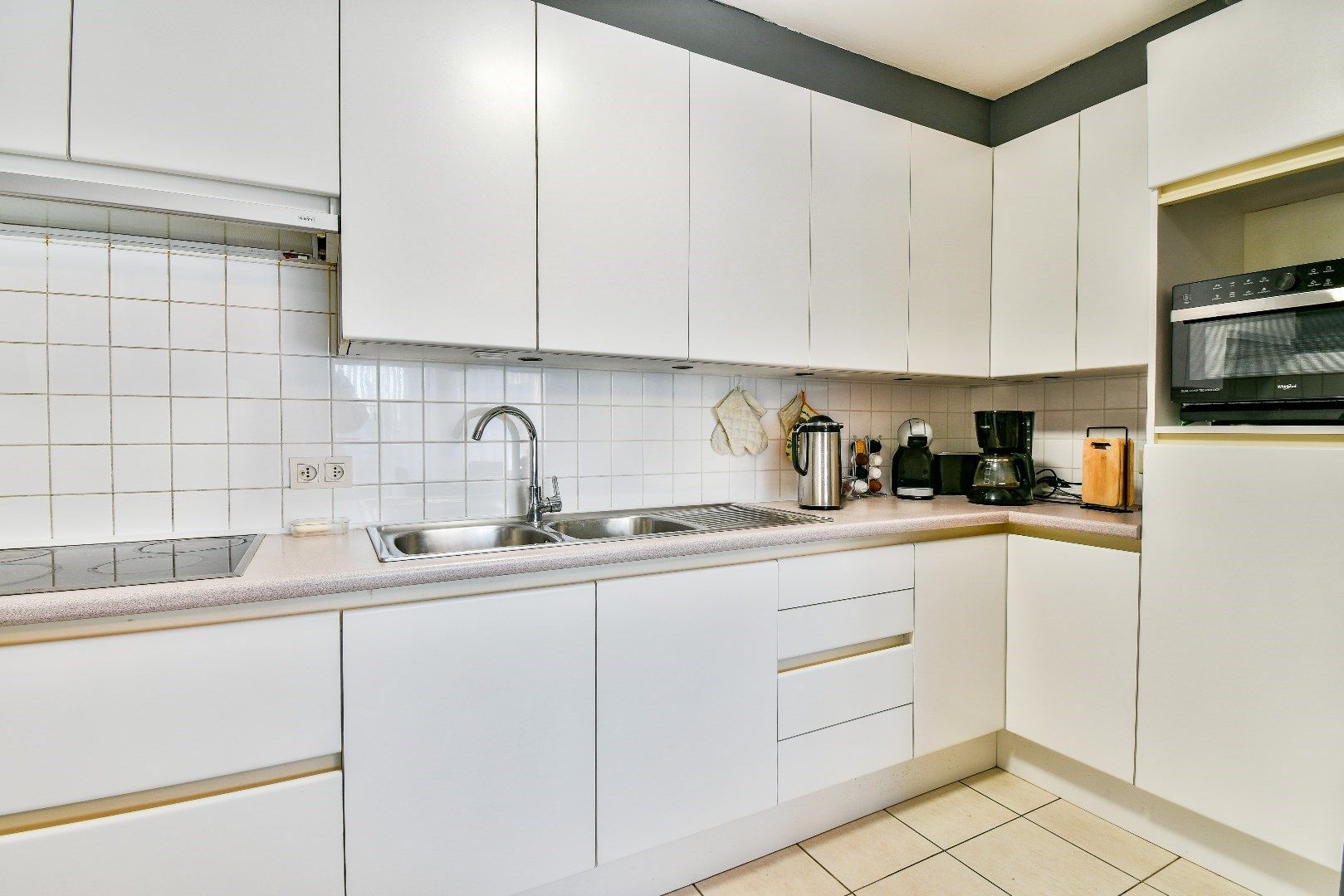 Energiezuinig appartement in hartje Torhout! foto 5
