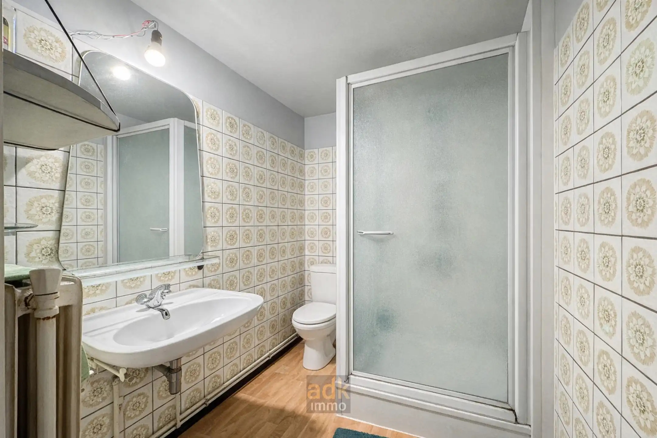 Ruime gezinswoning met 4 slaapkamers, zonnige tuin en 4 garages te koop in Adinkerke (De Panne) foto 8