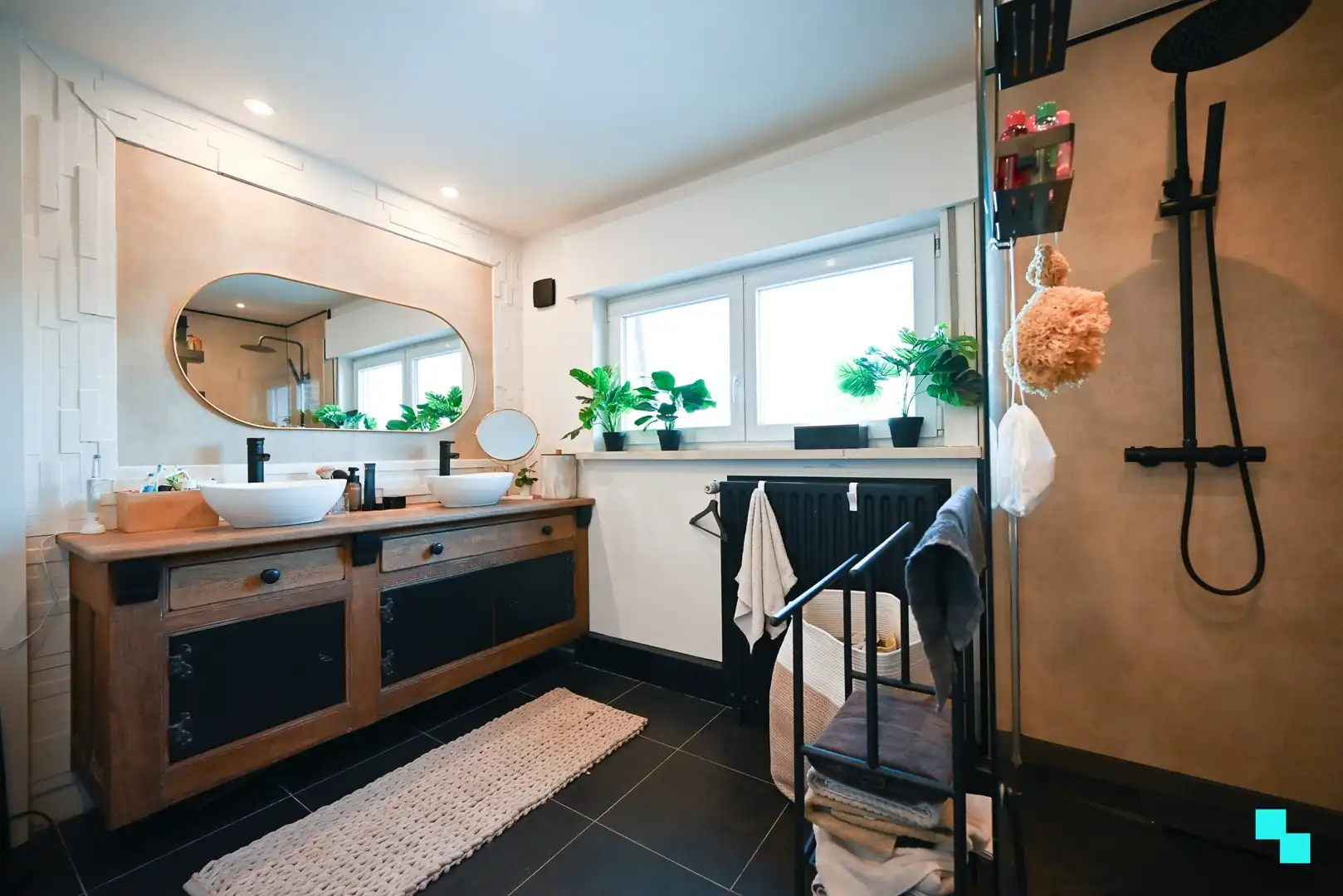 Instapklare ééngezinswoning met vier slaapkamers te Sint-Eloois-Winkel foto 21