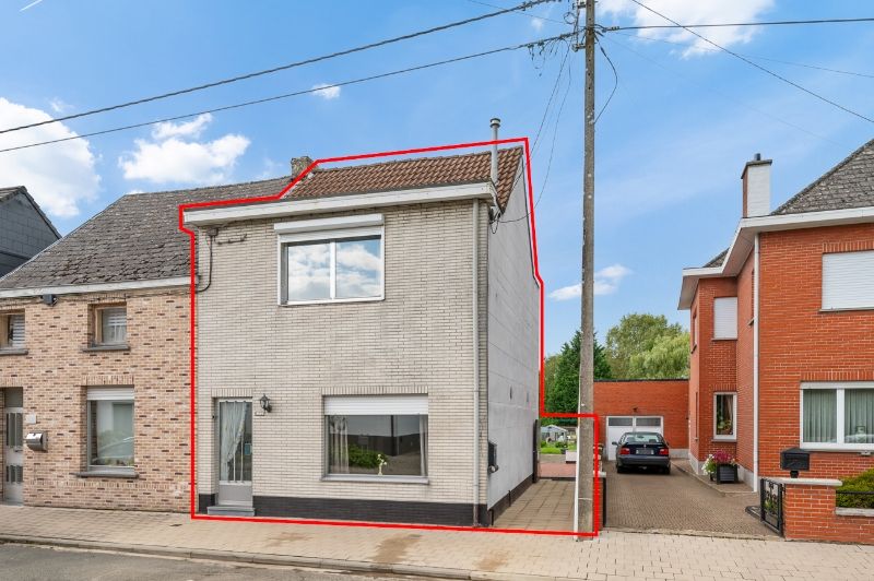 Mooie woning met 2 slaapkamers en grote tuin foto 1