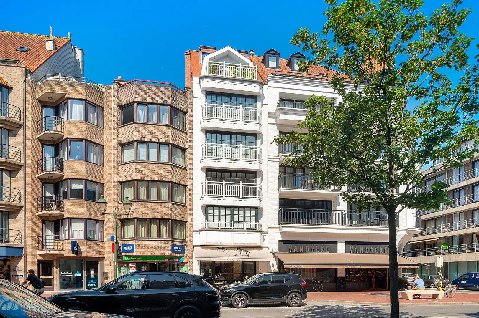 Centraal gelegen appartement in zeer goede staat. foto {{pictureIndex}}