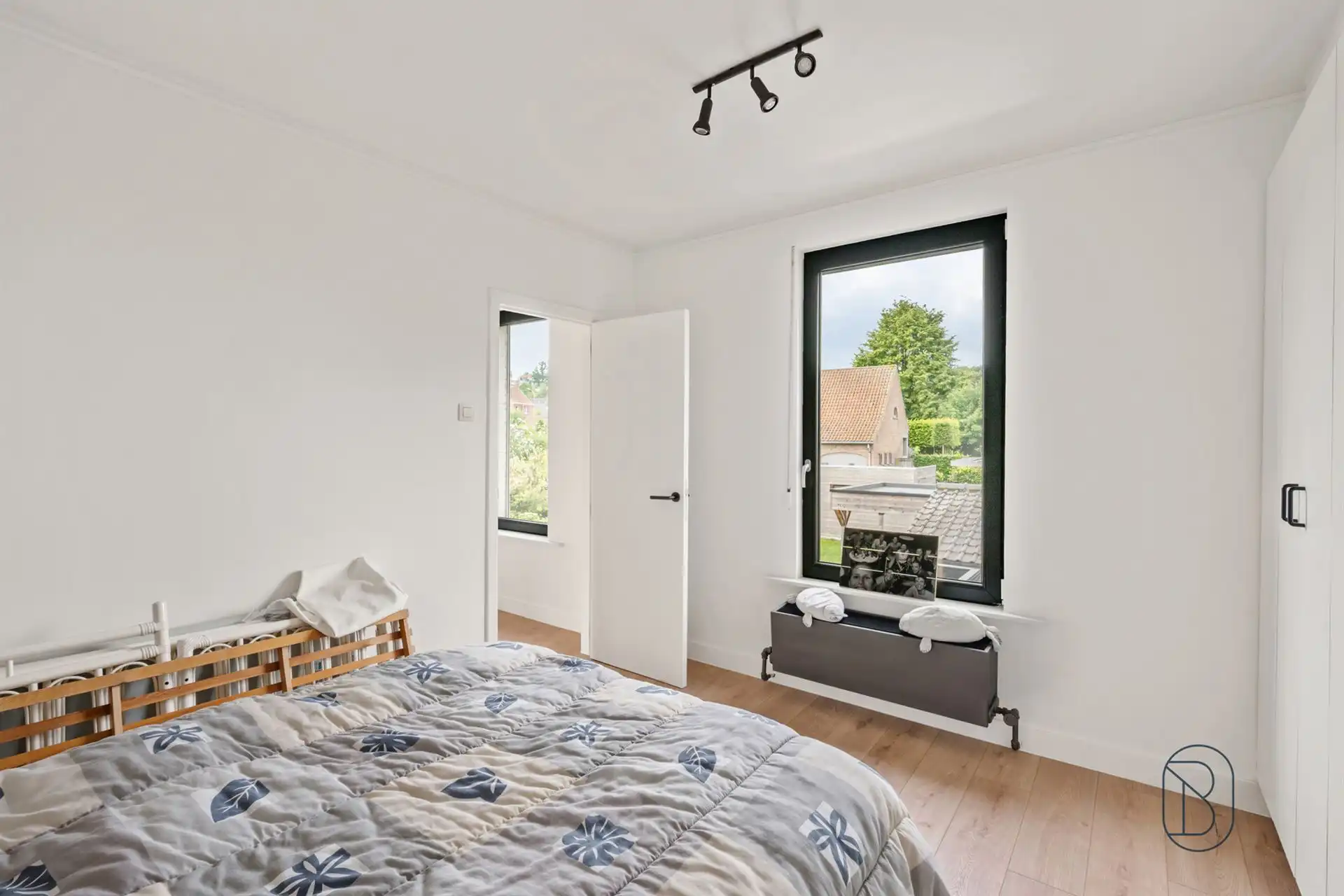 Instapklare woning aan de voet van het Kluisbos foto 18