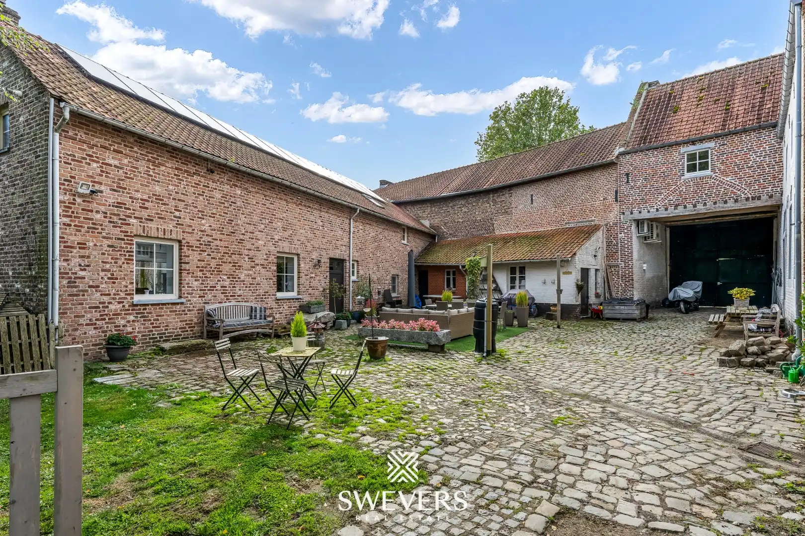 Authentieke hoeve met eindeloze mogelijkheden in Borgloon foto 31