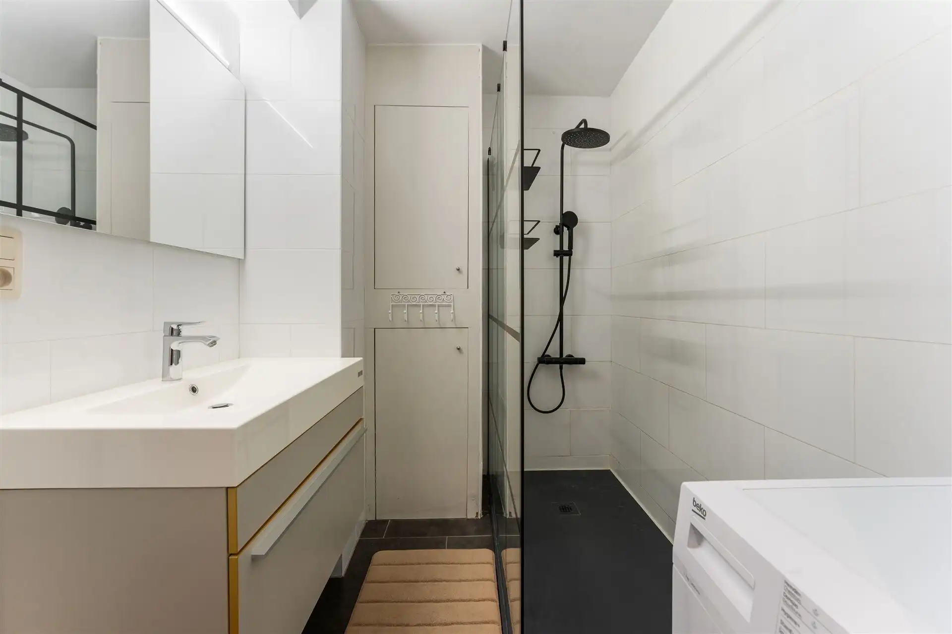 GEMEUBELD / 3 SLAAPKAMERS / CENTRUM foto 9