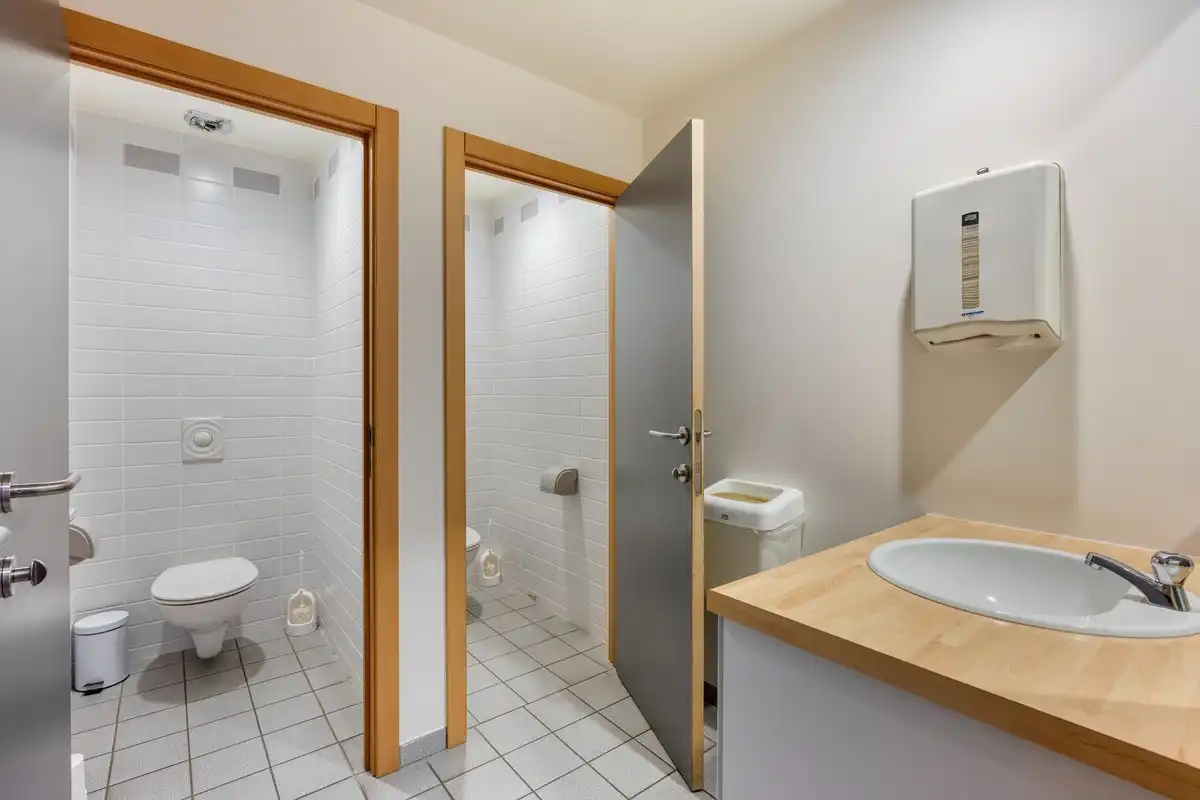 Kantoor te koop in het industriepark te Haasrode/Heverlee met 14 parkings - opp. 626 m² - verkoop van aandelen foto 22