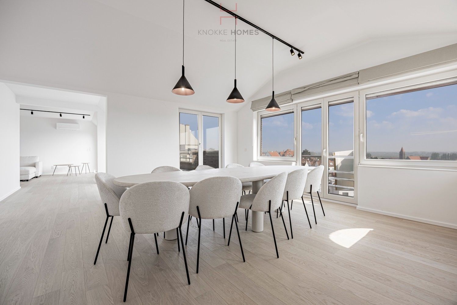 Ruim en lichtrijk appartement vlakbij het strand van Duinbergen foto 11