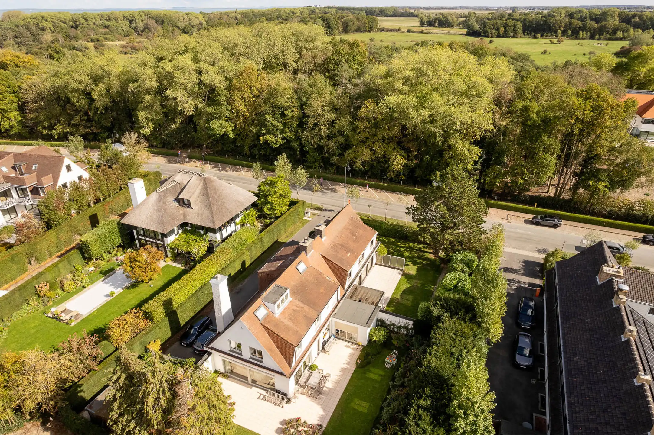 Koppelwoning te koop in Knokke-Zoute – Luxe renovatieproject foto 30