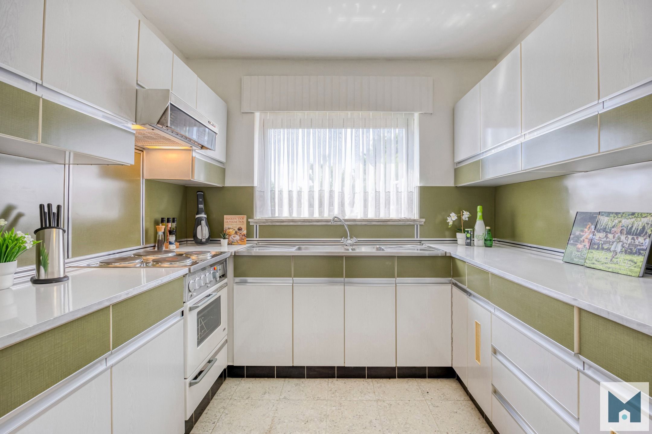 GB met veel mogelijkheden en tuin van 460m² te Lebbeke! foto 8