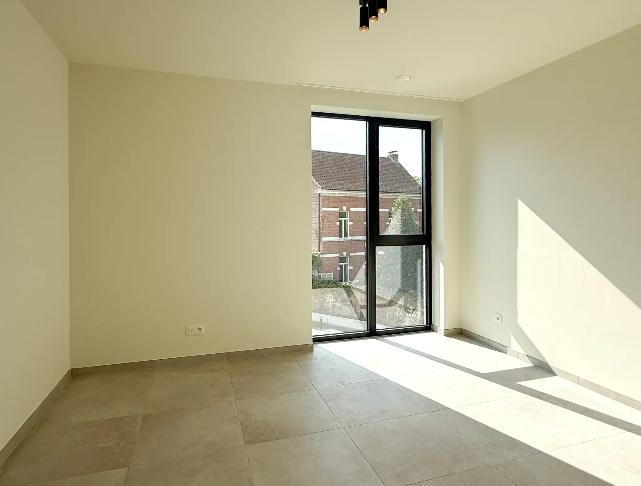 Nieuwbouwappartement op de tweede verdieping met terras en twee slaapkamers foto 9