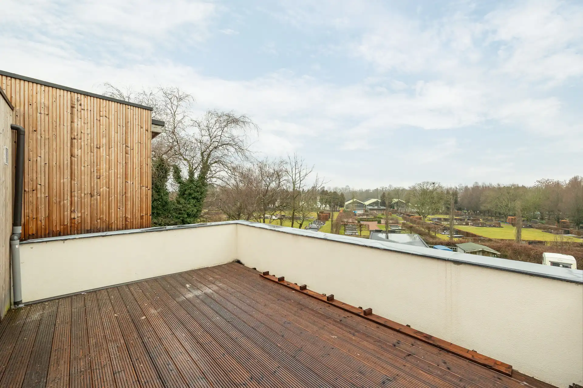 Gerenoveerd 2-slpk app. met groot terras. foto 12