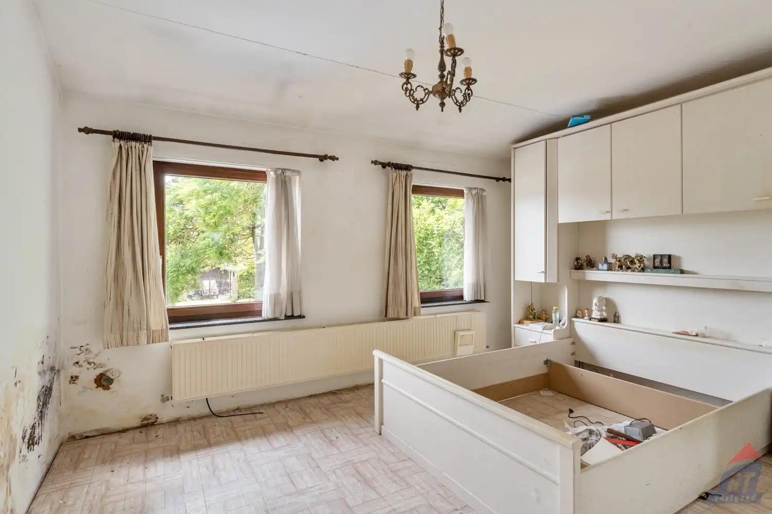 Te renoveren halfopen bebouwing met 3 slaapkamers, garage en tuin op rustige ligging in Ulbeek foto 11