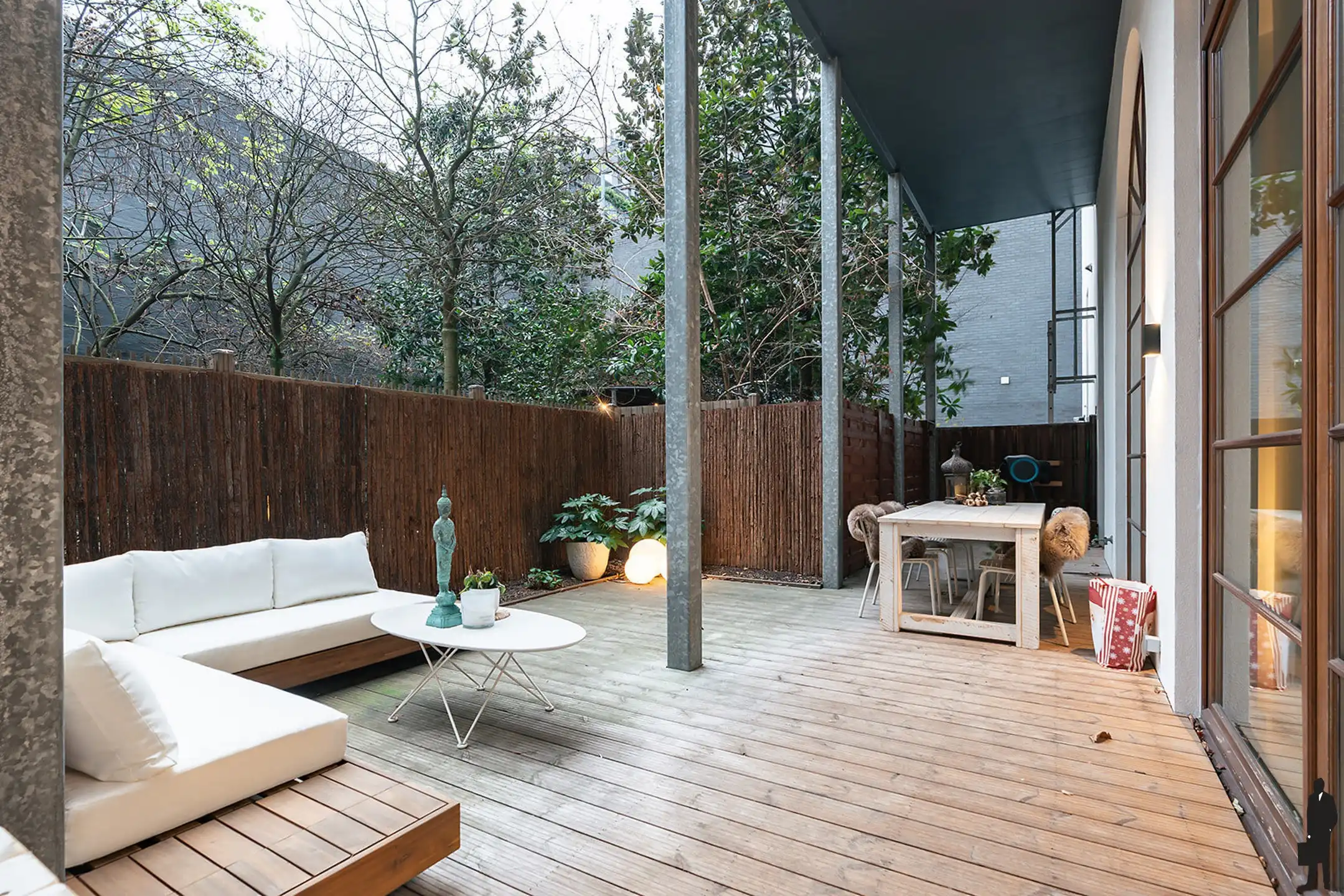 Uitzonderlijk gelijkvloers appartement met ruim terras foto 2