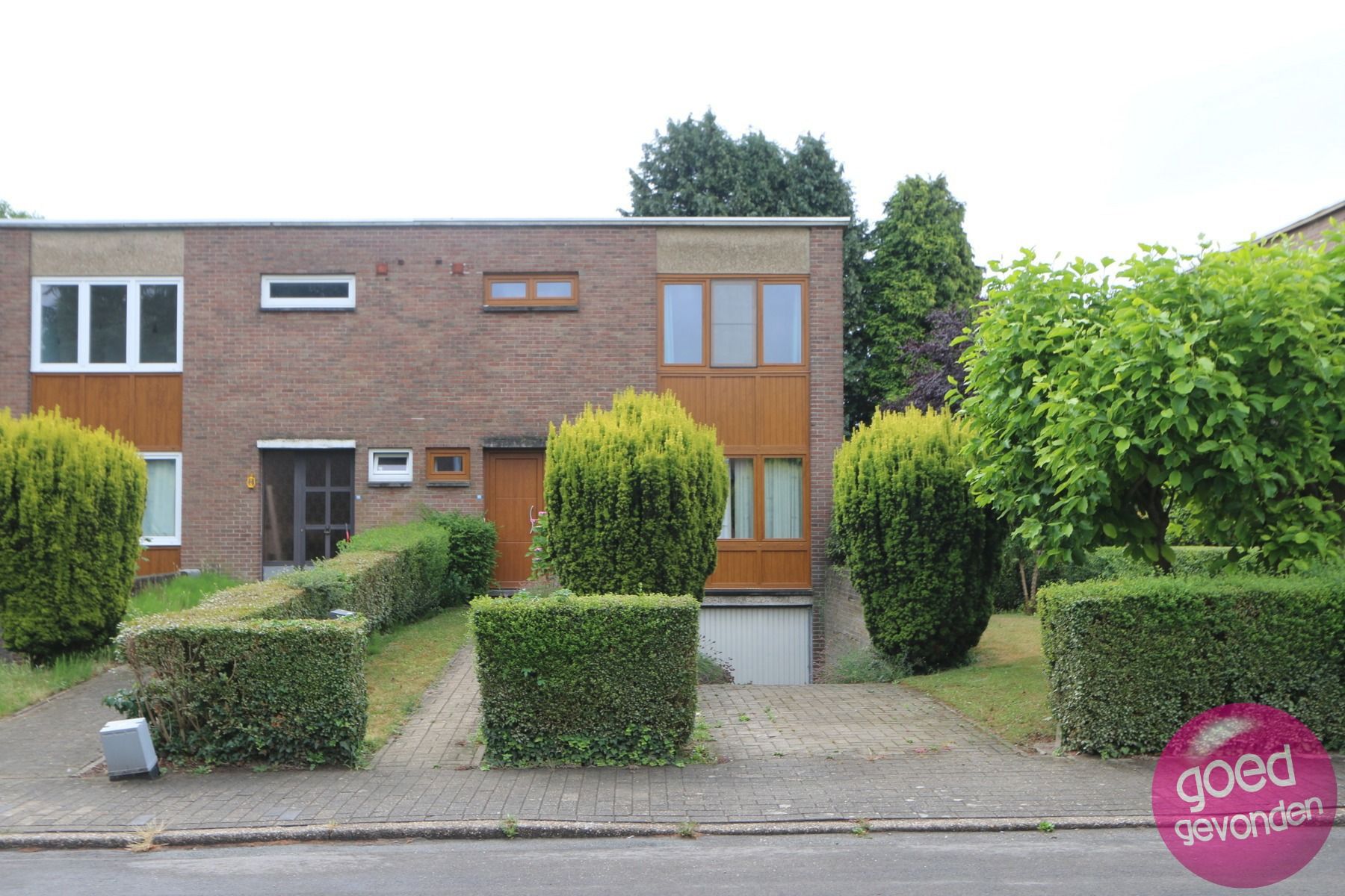 GEZINSWONING - HOB - 3 SLK - TUIN - TERRAS - GARAGE foto 3