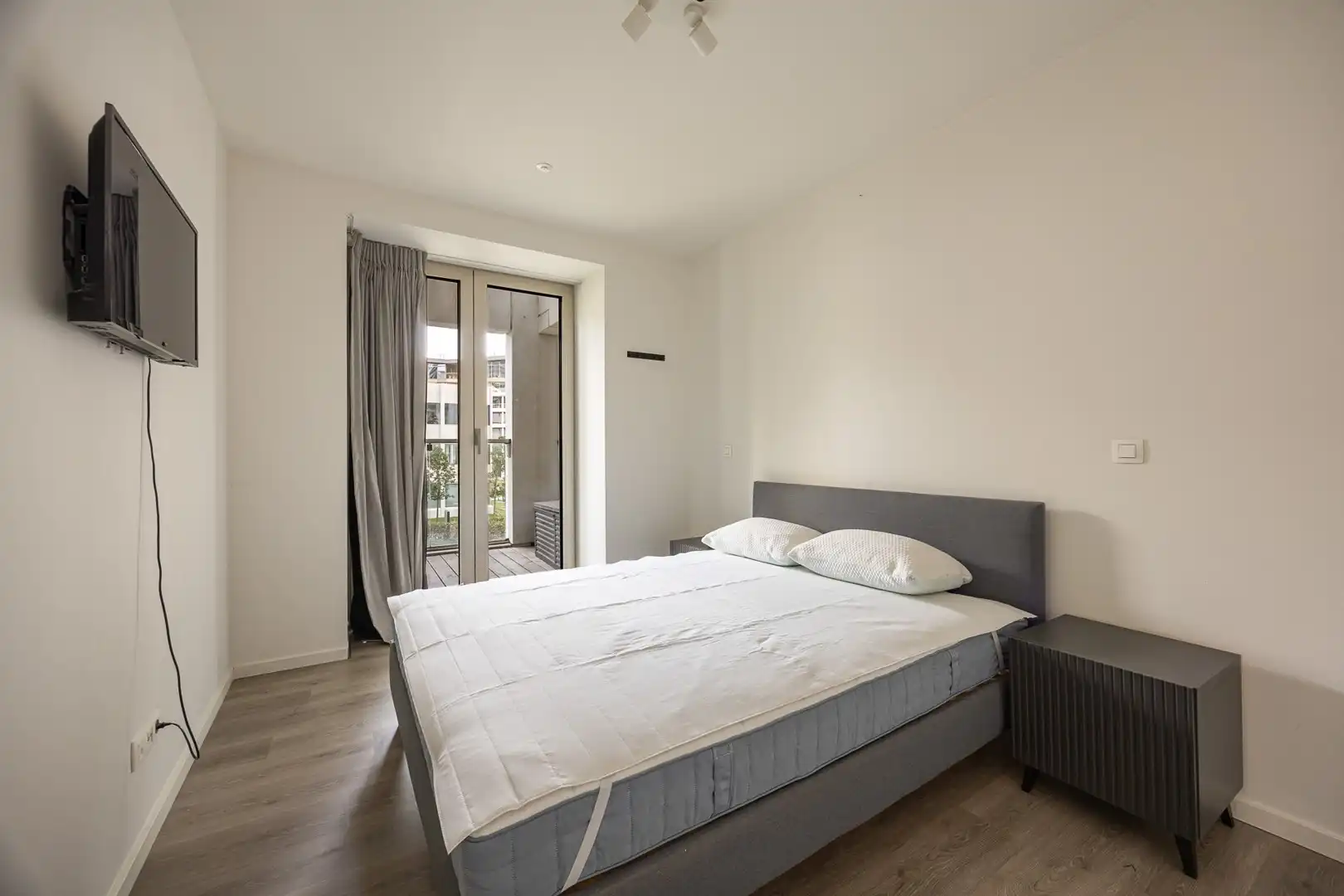 GEMEUBELD APPARTEMENT foto 6