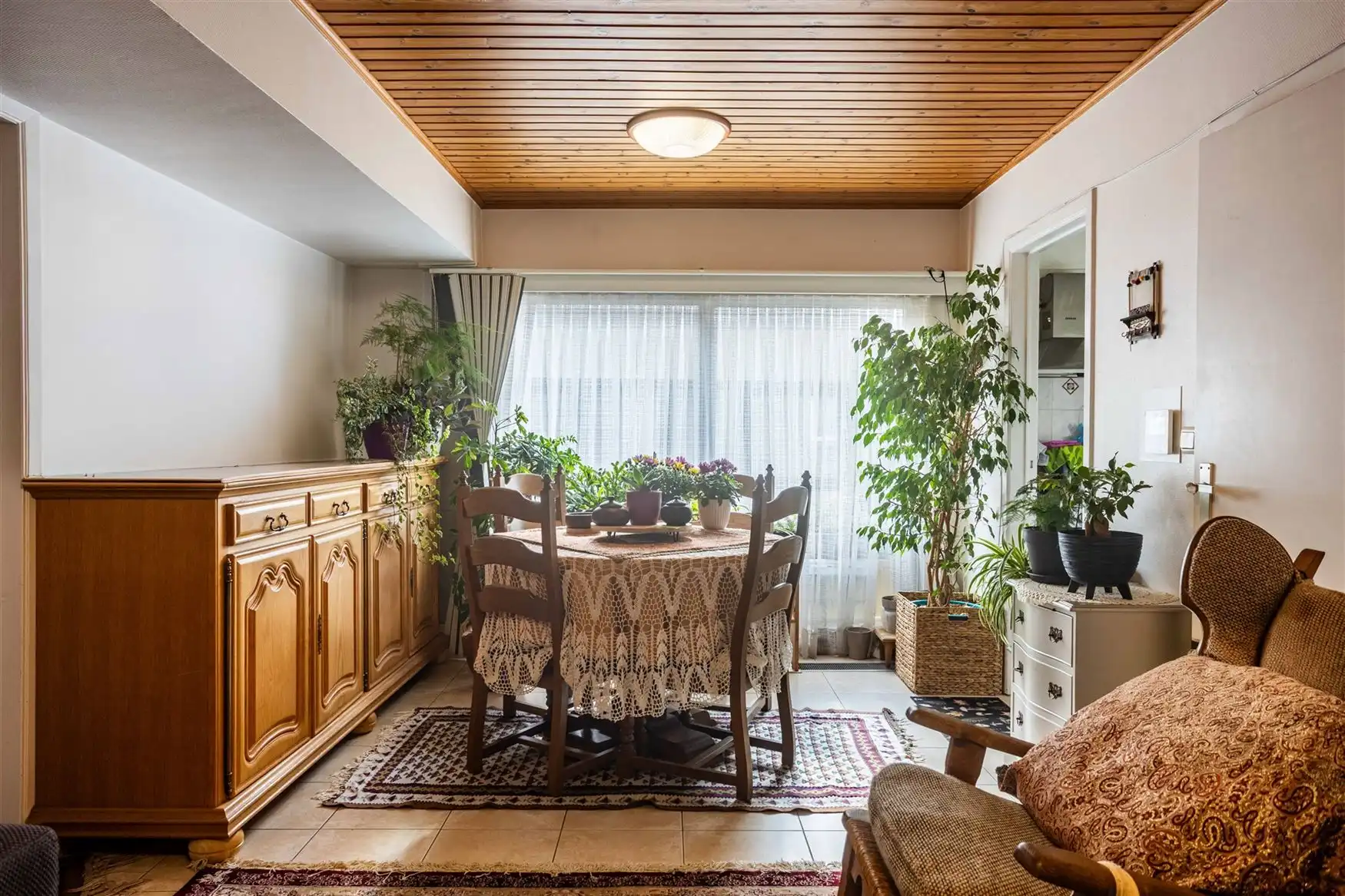 Opbrengsteigendom met 6 units in Eeklo. foto 10