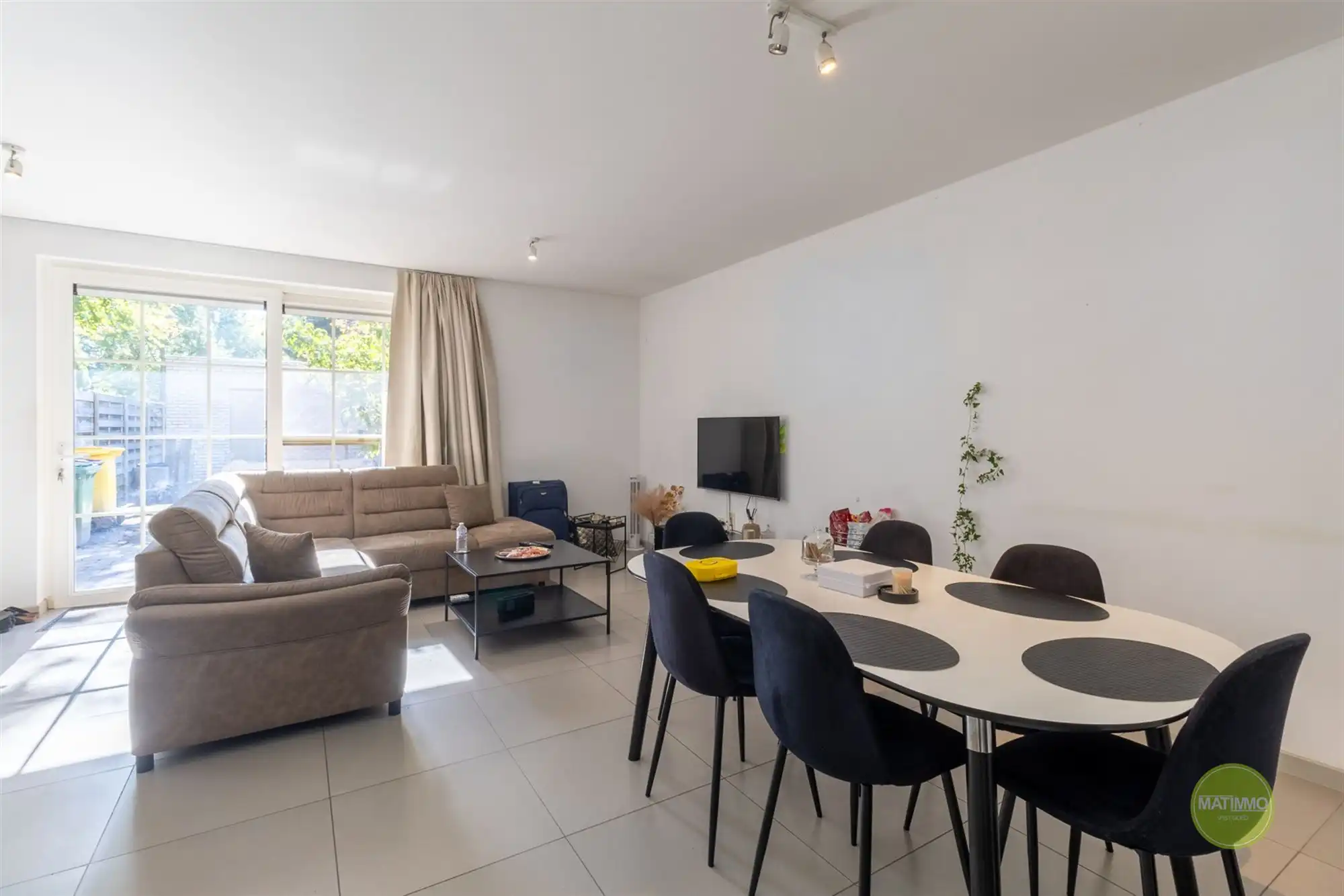 Gelijkvloers appartement met 2 slaapkamers en garage in Mol foto 3