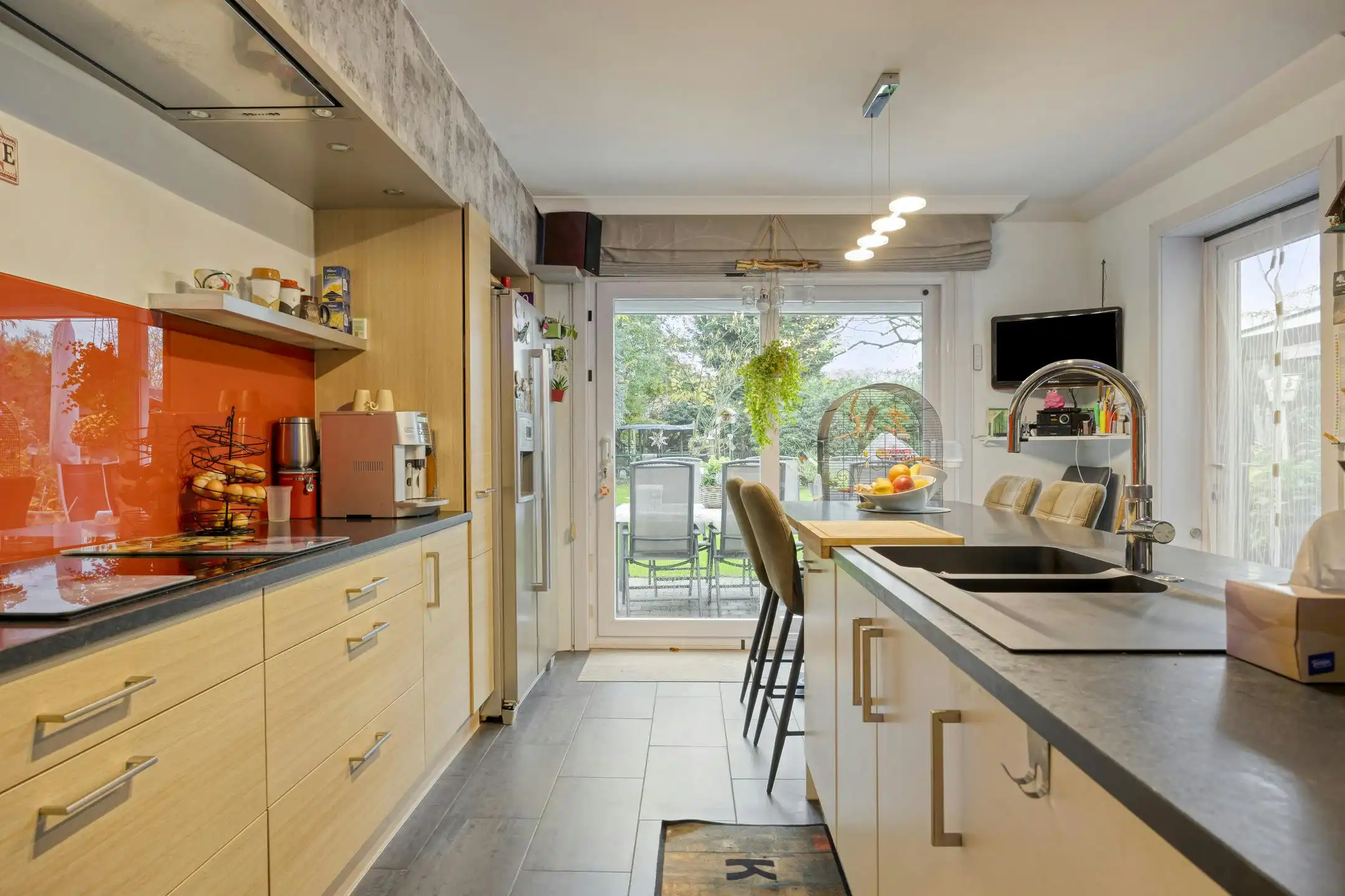 Instapklare gezinswoning met tuin in residentieel Evergem foto 3