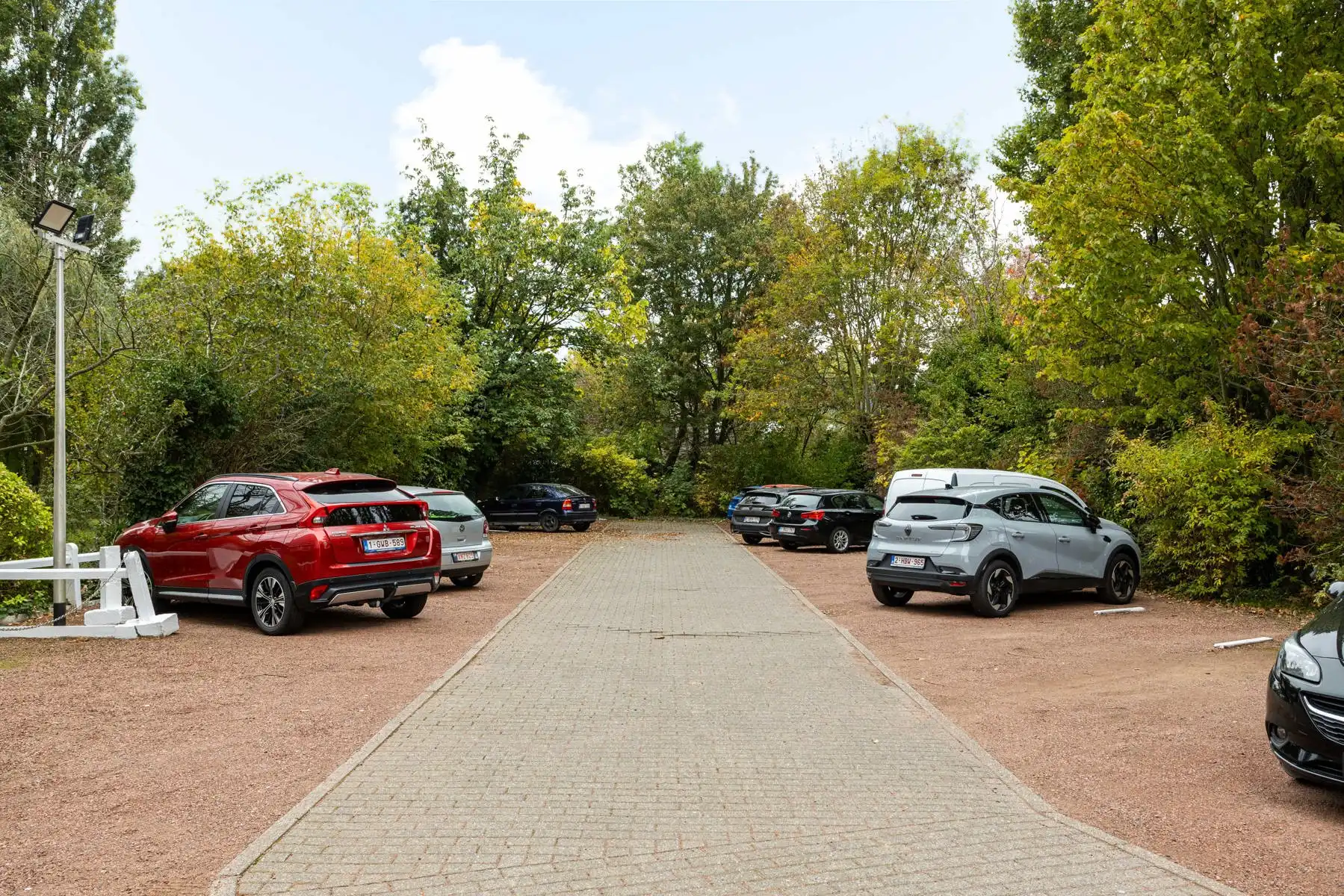 Instapklaar appartement met terras en prachtig uitzicht! foto 34