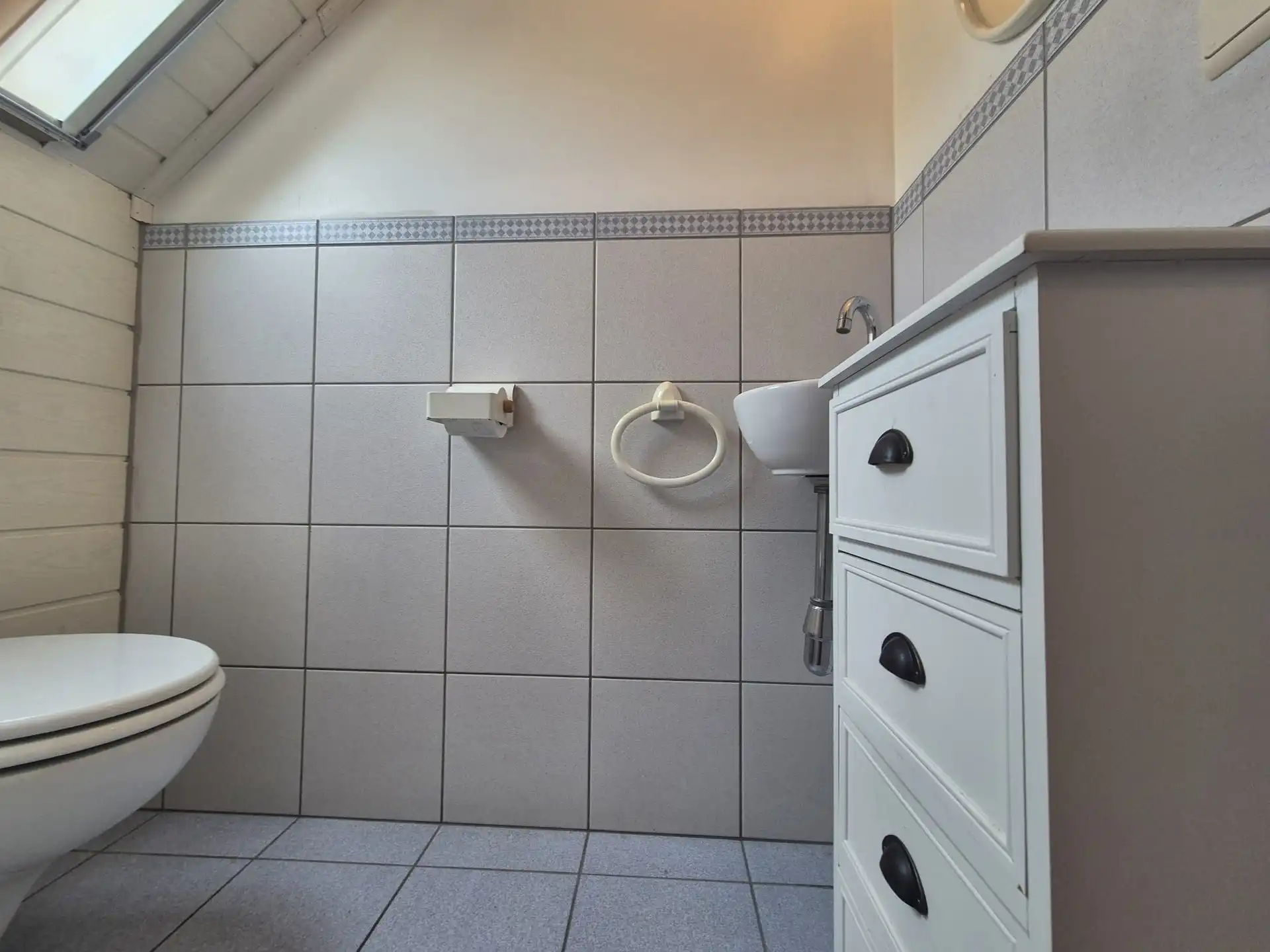Karaktervolle open bebouwing met ruime tuin, op een vlot bereikbare locatie. foto 34