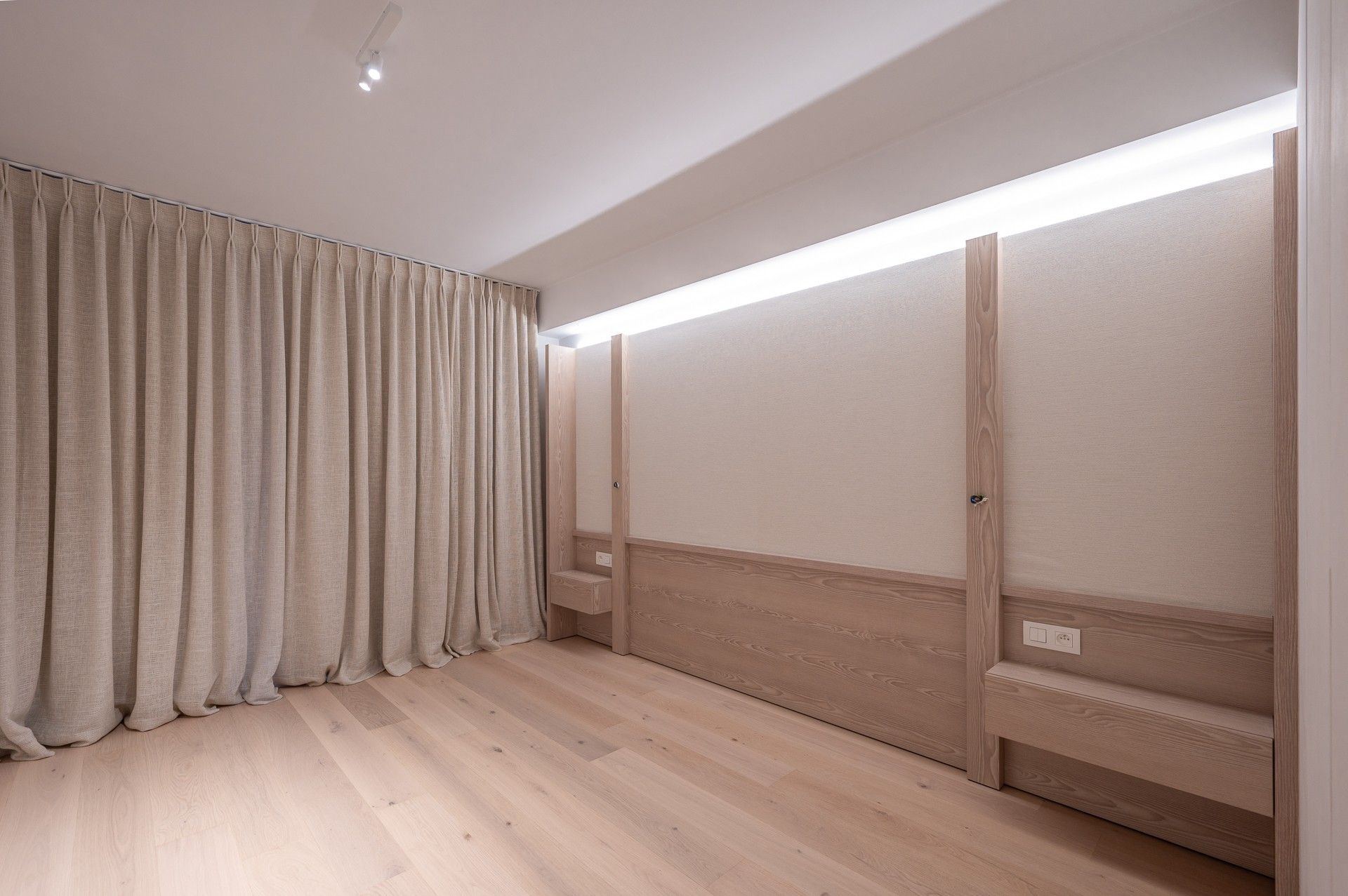 Exclusief gerenoveerd appartement op de Zeedijk in Duinbergen foto 18