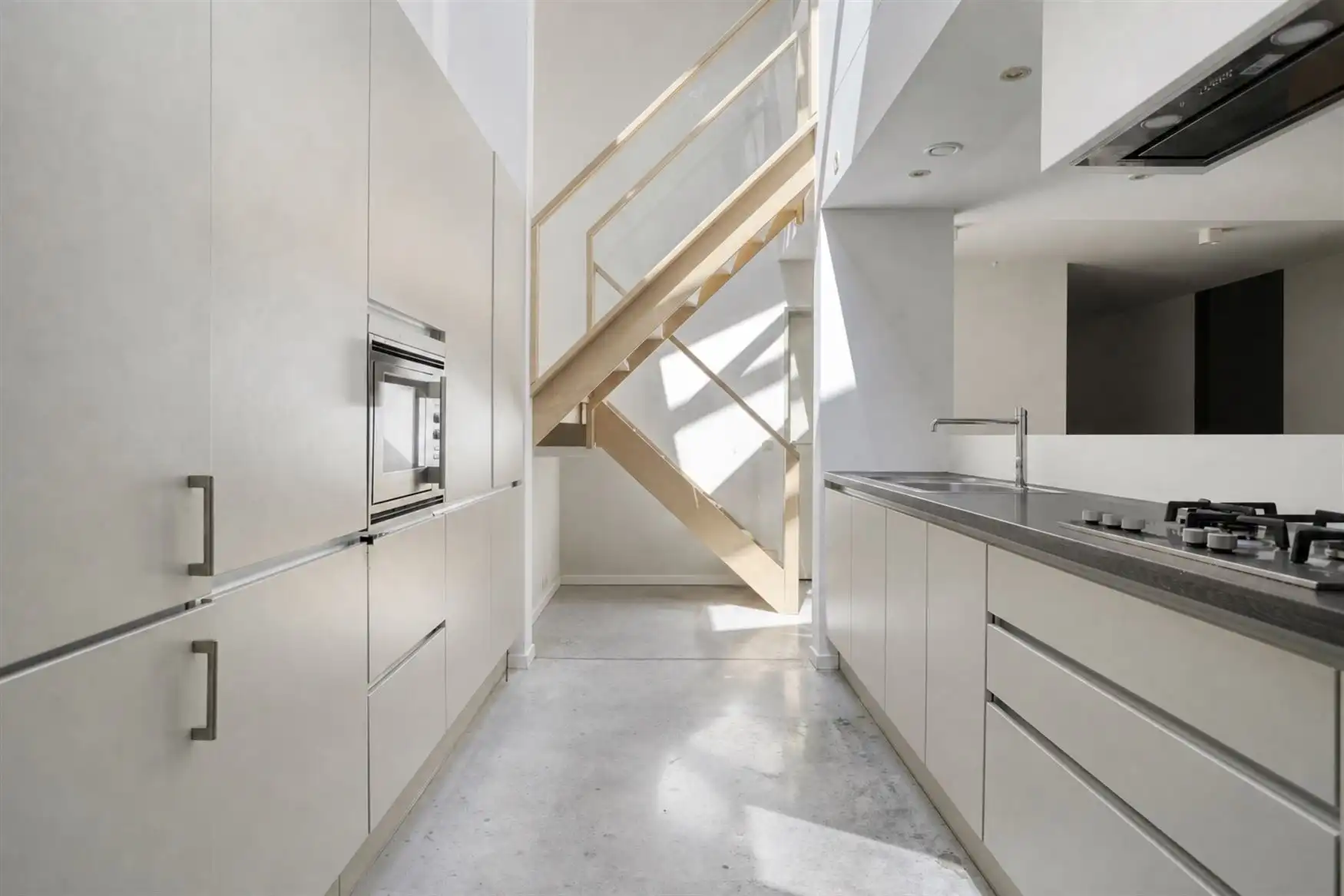 Lichtrijke woning foto 5