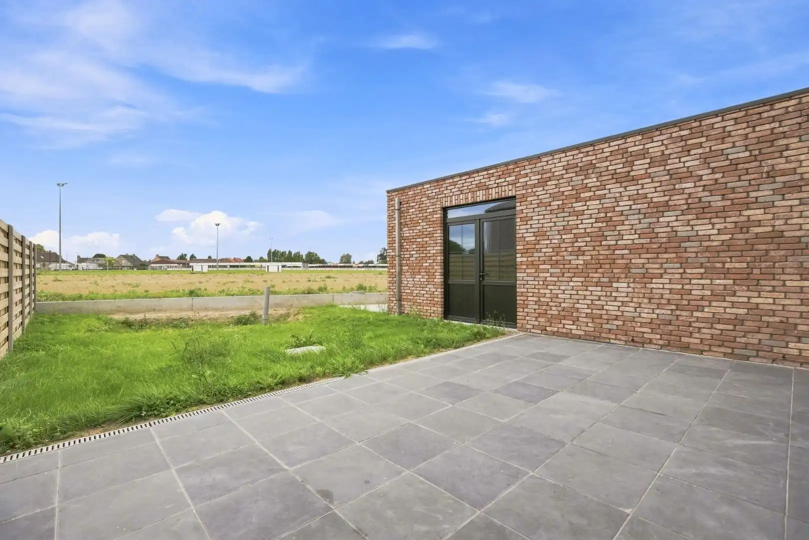 Ruime casco halfopen nieuwbouw met ruime garage in Merkem!  foto 19