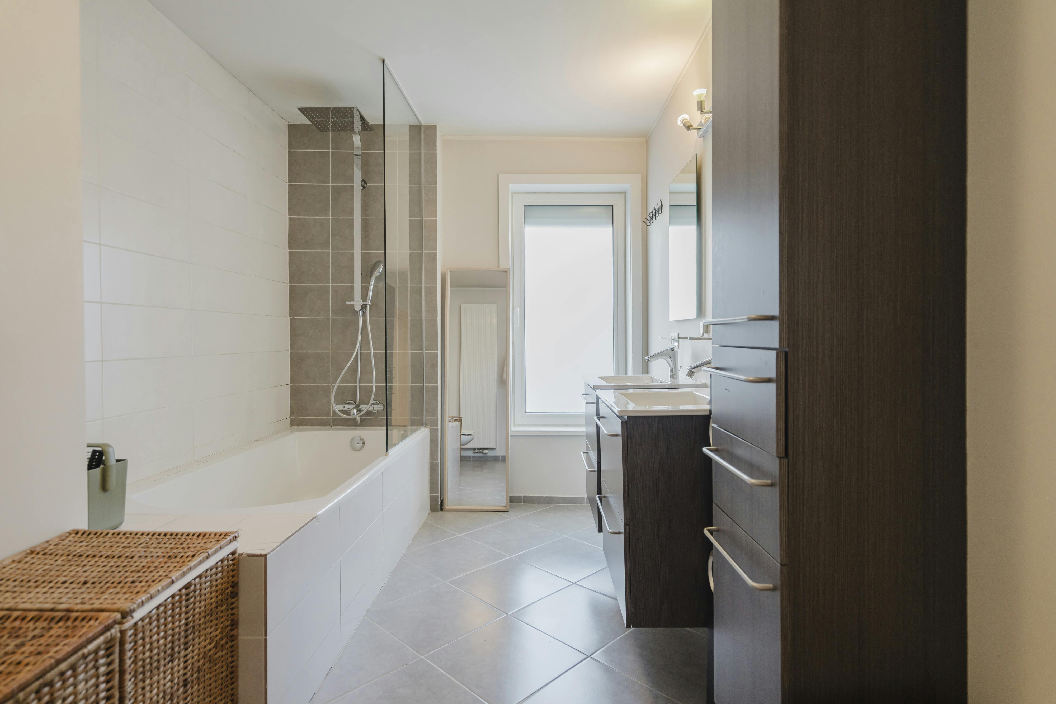 Gezellig instapklaar huis te koop in Bissegem!  foto 11