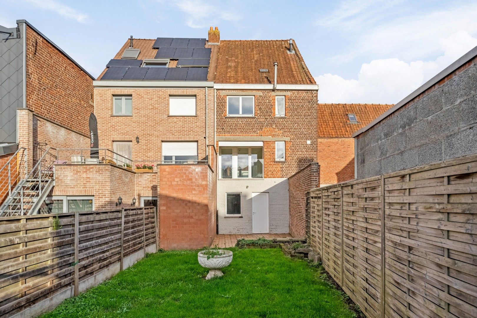 Instapklare, kloeke bel-étage woning in hartje Wevelgem! foto 24