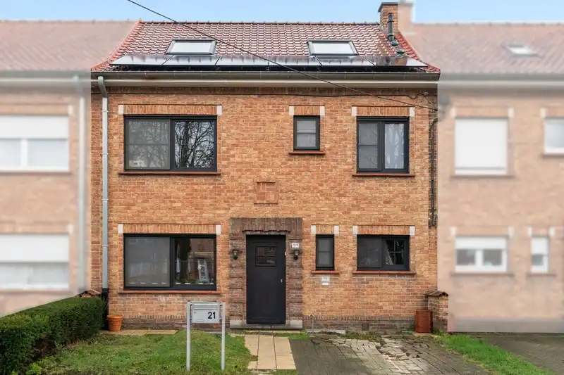 Roeselare - Charmante gezinswoning met 4 slpk in kindvriendelijke buurt foto 18