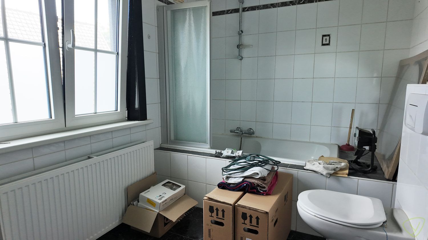 Zonnig en rustig gelegen alleenstaande woning te Eeklo! foto 13