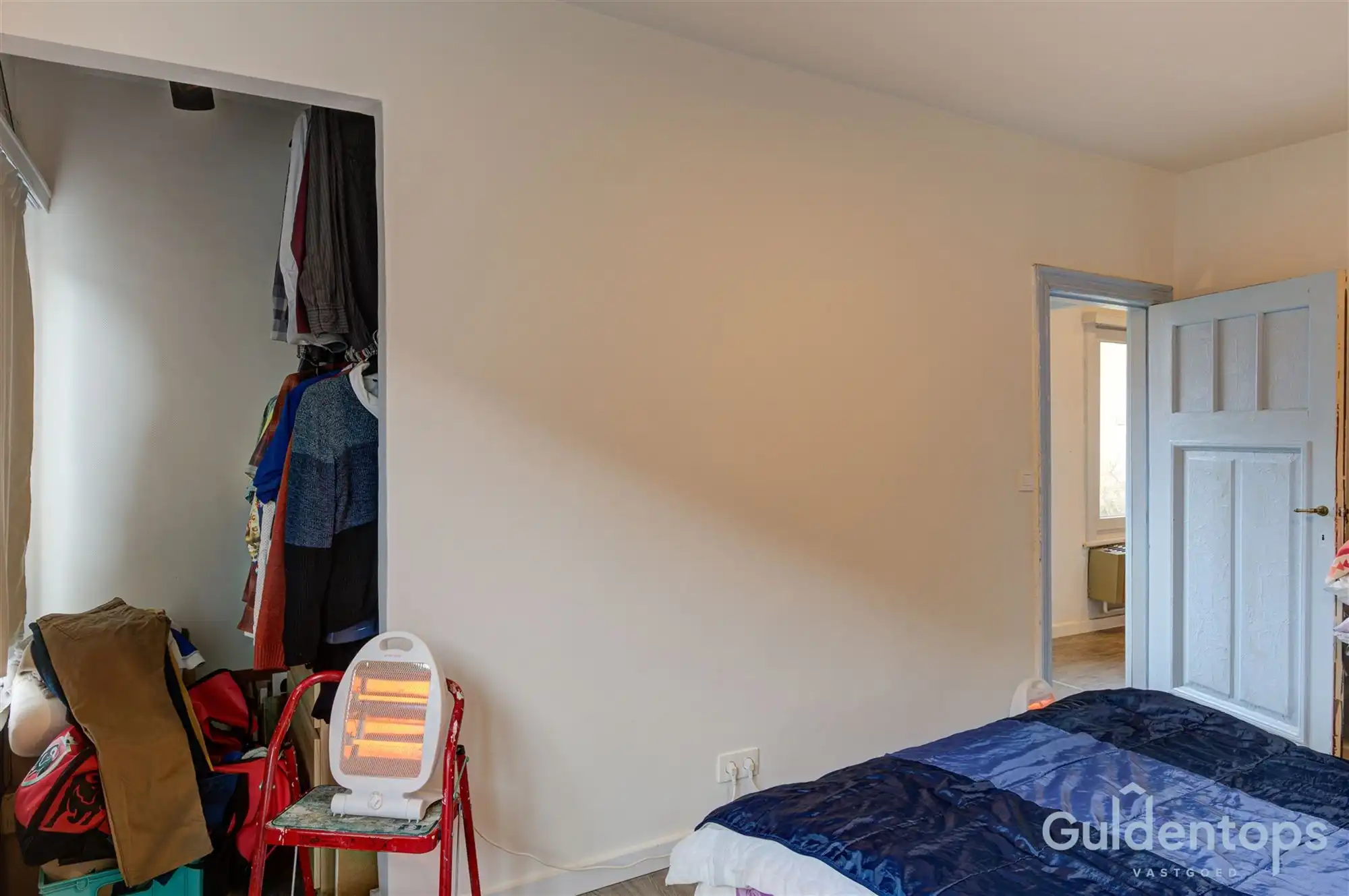 Open bebouwing op mooie ligging foto 12