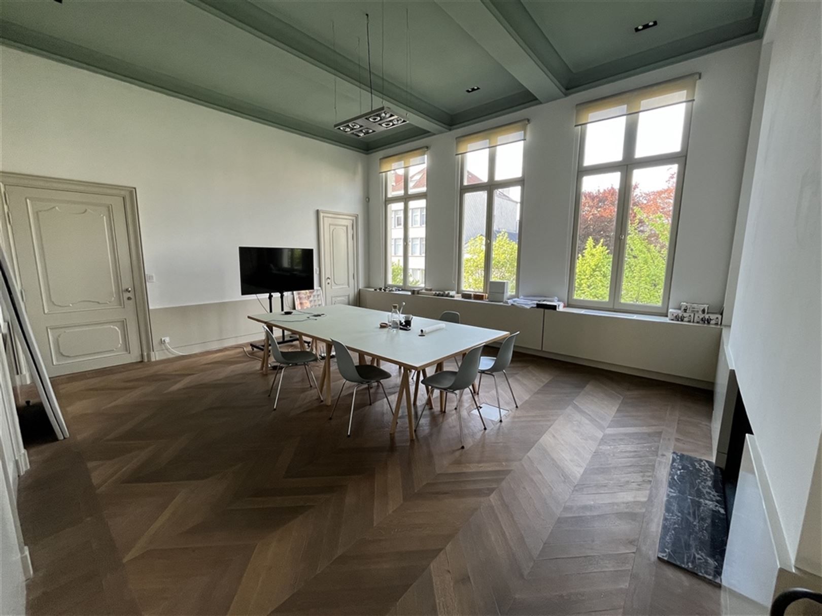 Karaktervolle kantoorruimte te huur in uniek Stadspaleis foto 6