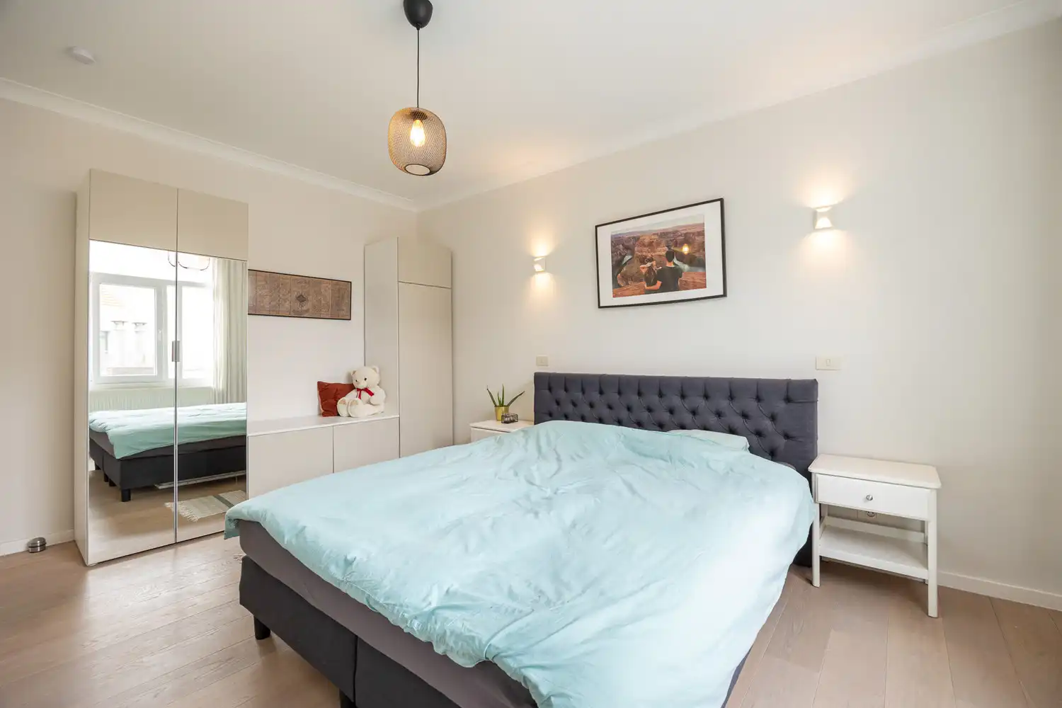 Gerenoveerd 3-slpk appartement van 130 m² met terras in Klein-Antwerpen foto 21