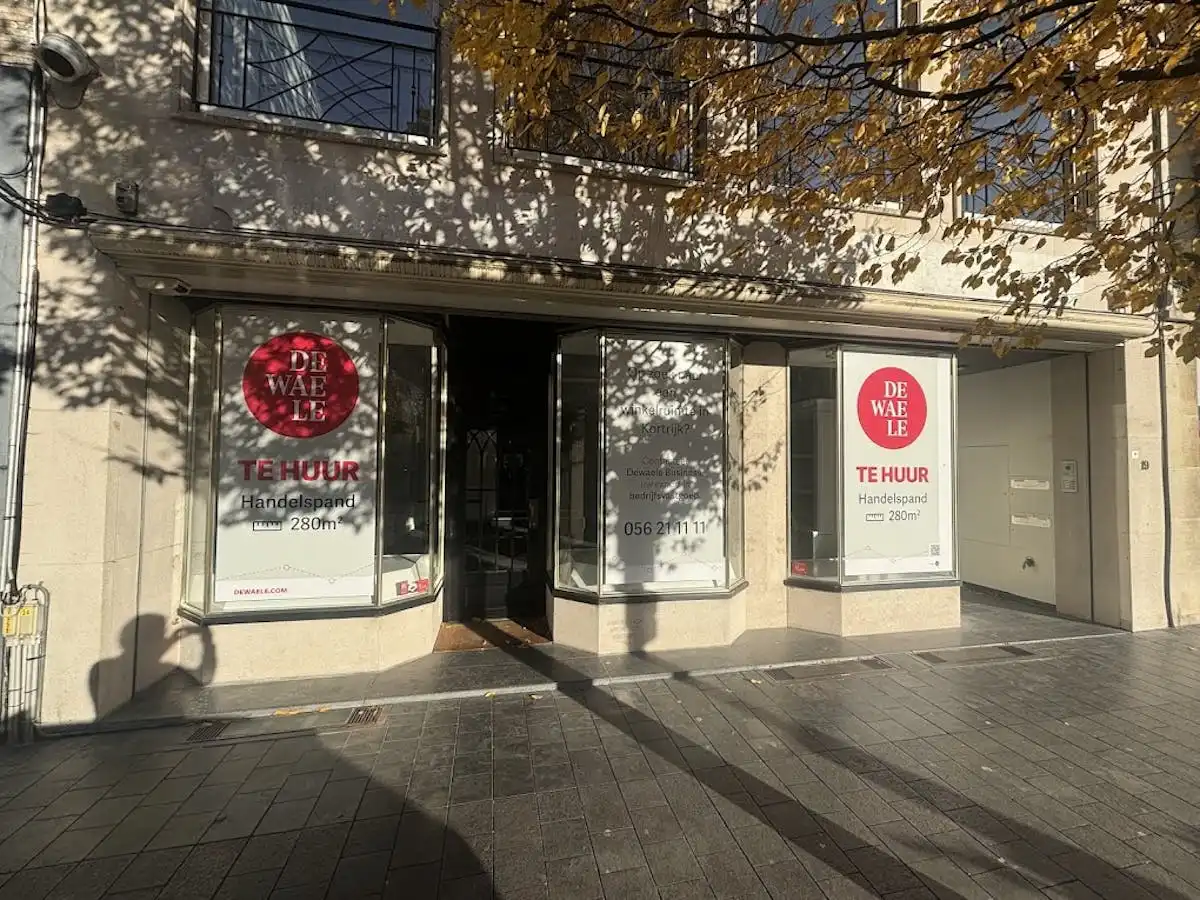 Handels-of kantoorruimte in Doorniksestraat 19 Kortrijk te huur via Kortrijk Zaait foto 2