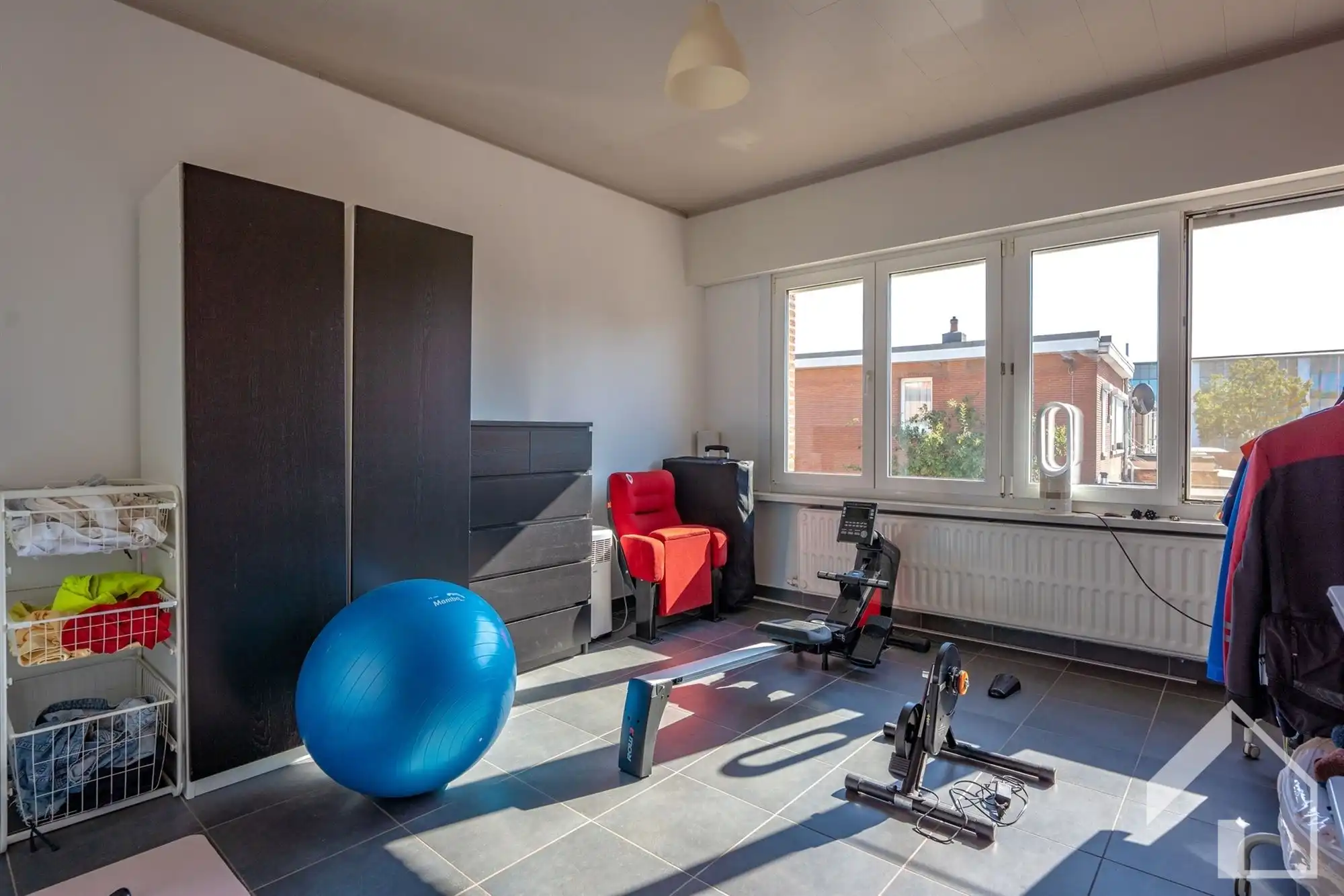 Leuke gezinswoning met tuin en 3 ruime slaapkamers foto 11