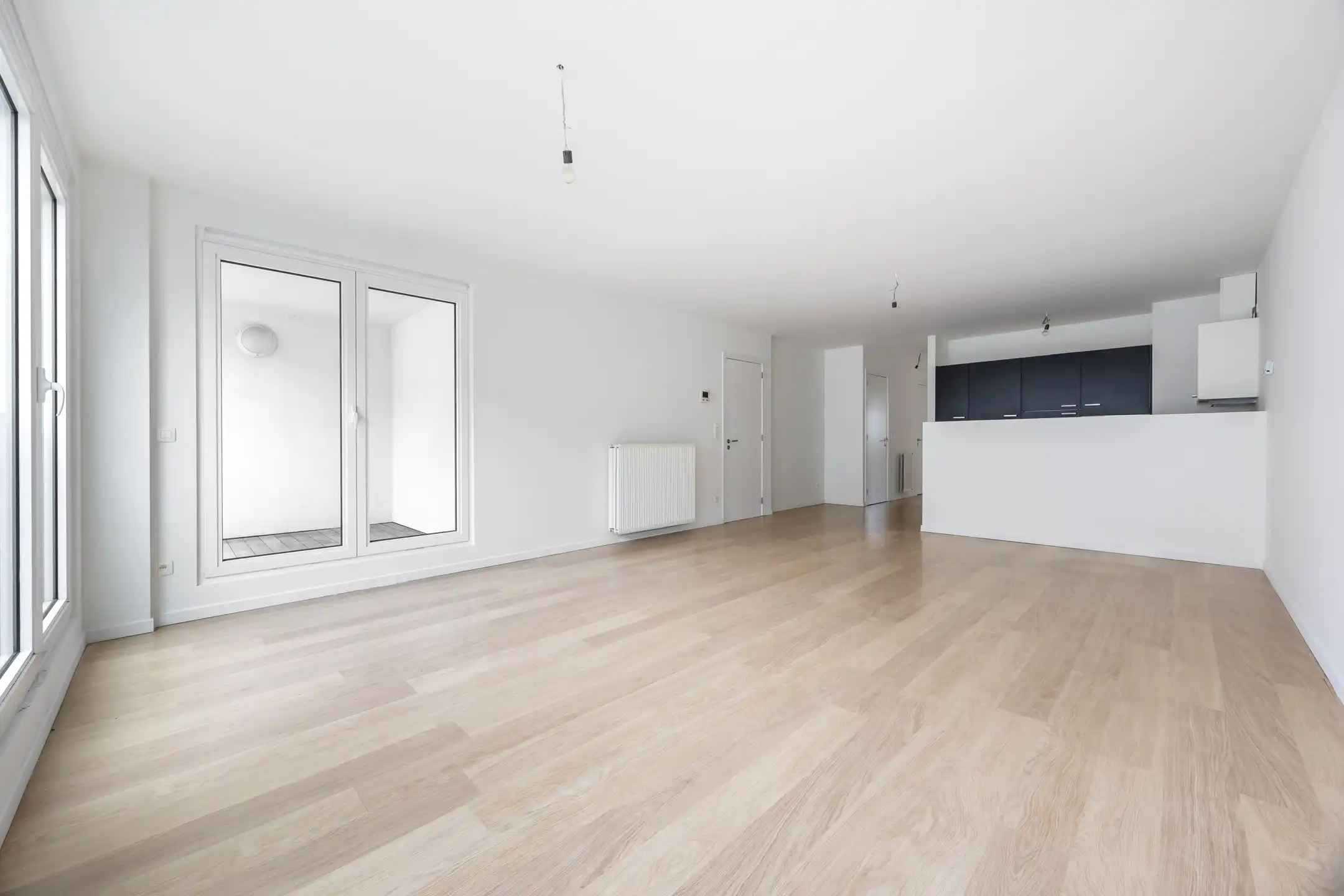 Instapklaar 2-slaapkamerappartement aan Antwerpen-Centraal foto 6