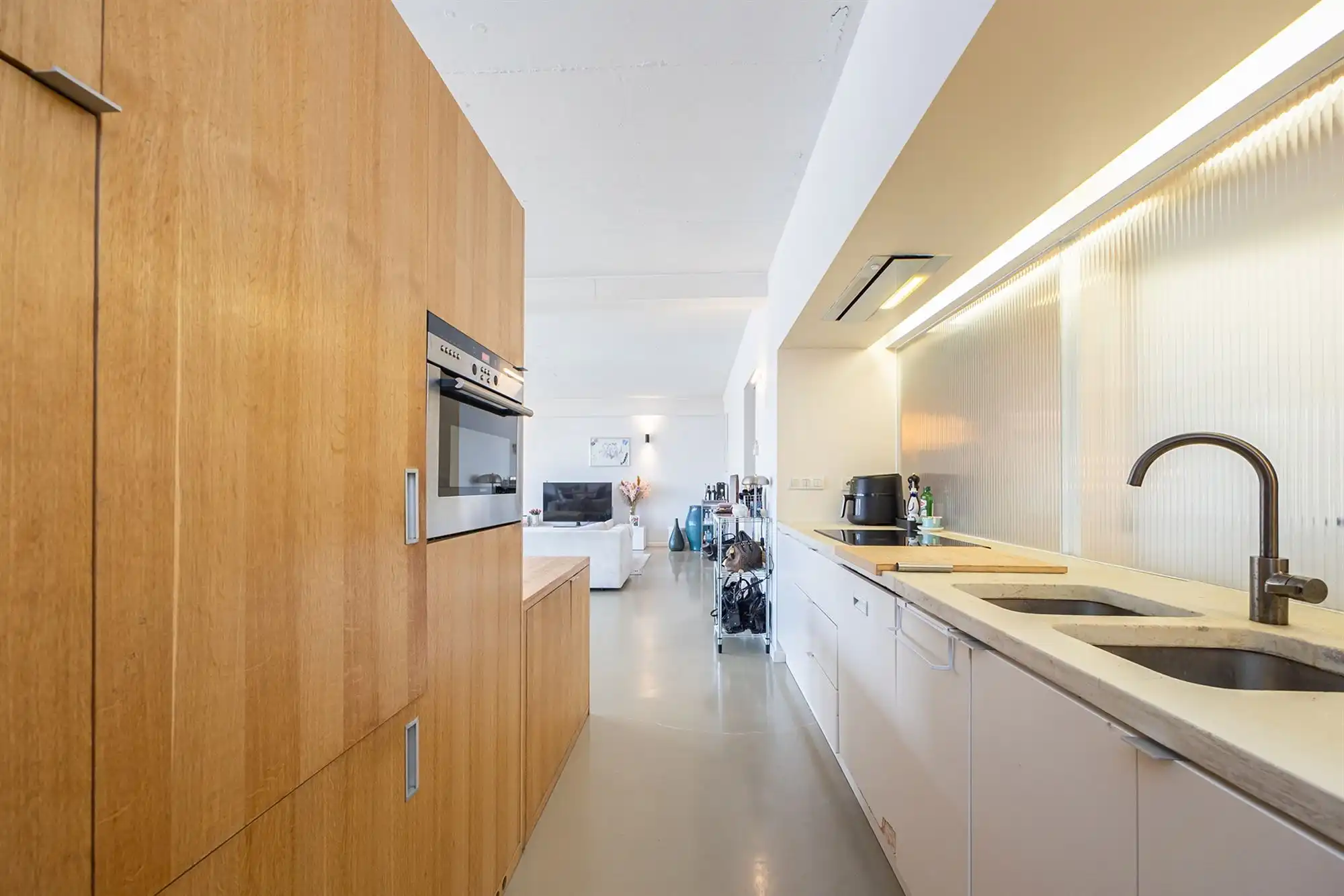 Ruim en lichtrijk appartement in hartje Antwerpen foto 12