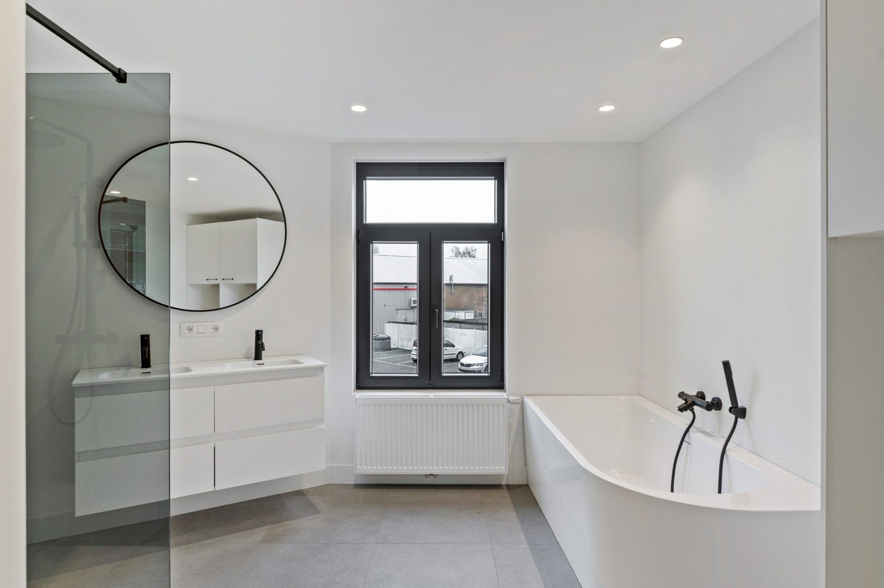 Hedendaags en energiezuinig wonen met prachtig uitzicht foto 11