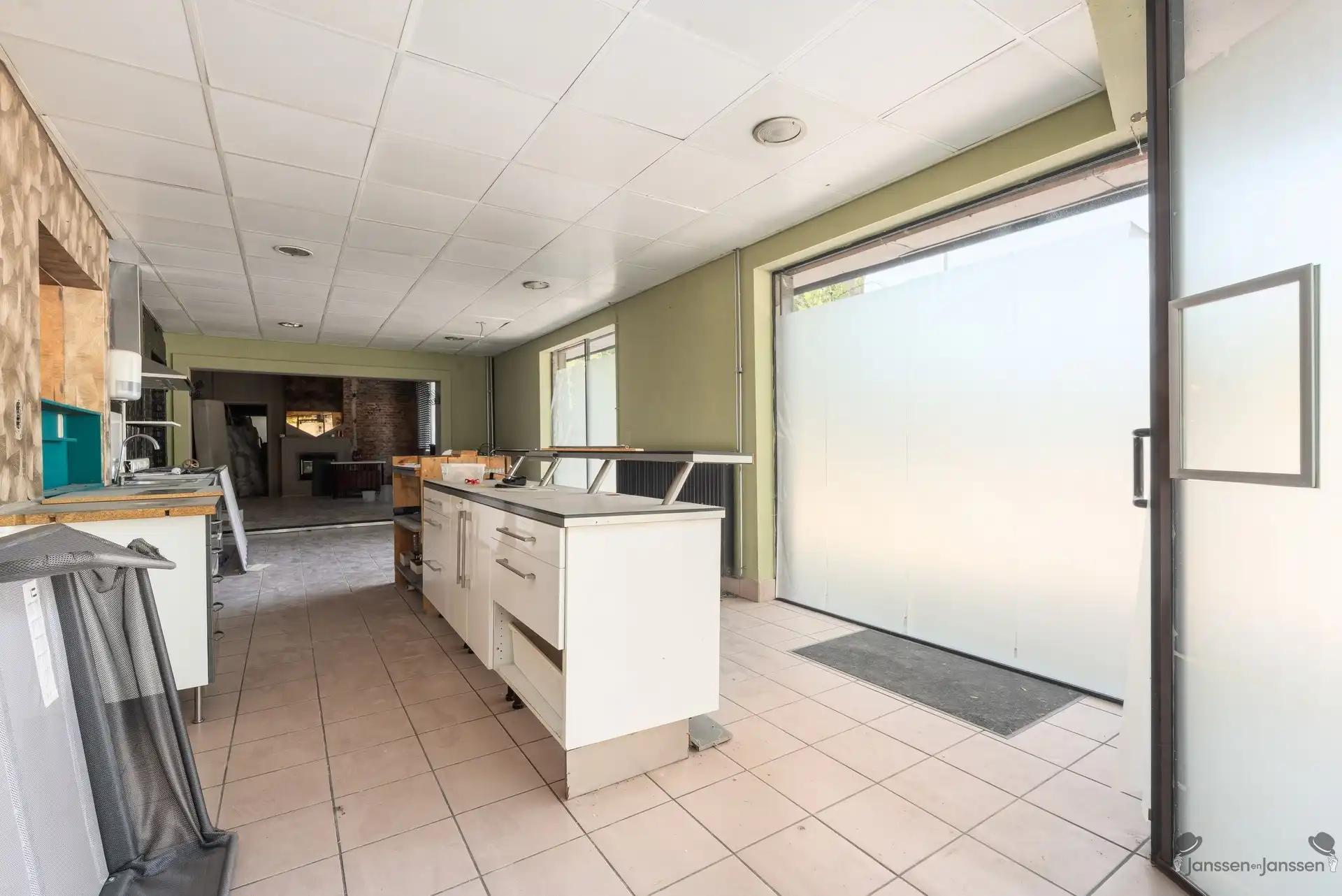 Opbrengsteigendom/ nieuwbouwproject in het centrum van Maria-ter-Heide (Brasschaat) foto 4