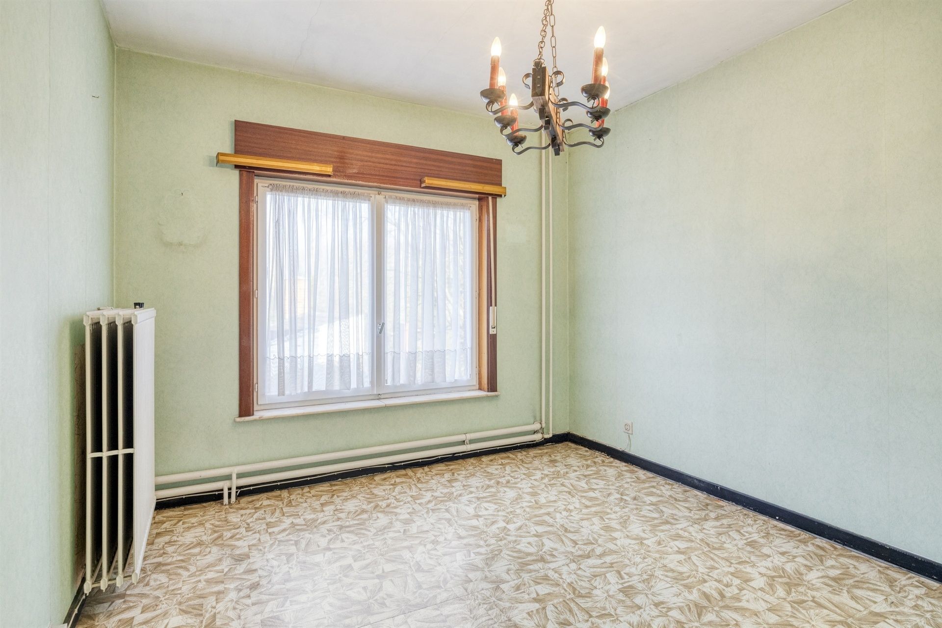 Woning op zeer goede ligging met potentieel foto 14