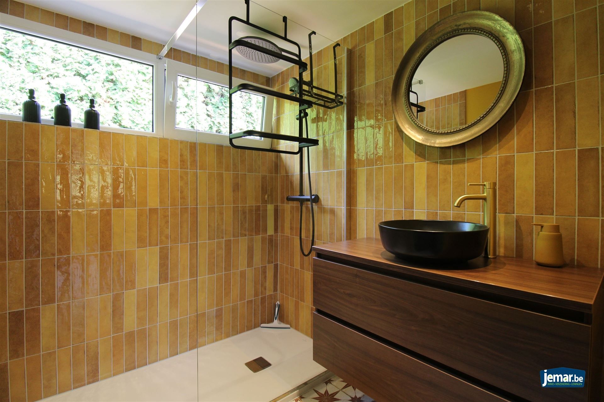 Stijlvol gerenoveerde vakantiewoning op vakantiedomein Sonnevijver met 2 slaapkamers, gelegen aan de Maanvijver, instapklaar en inclusief inboedel – ideaal voor eigen gebruik of verhuur! foto 7